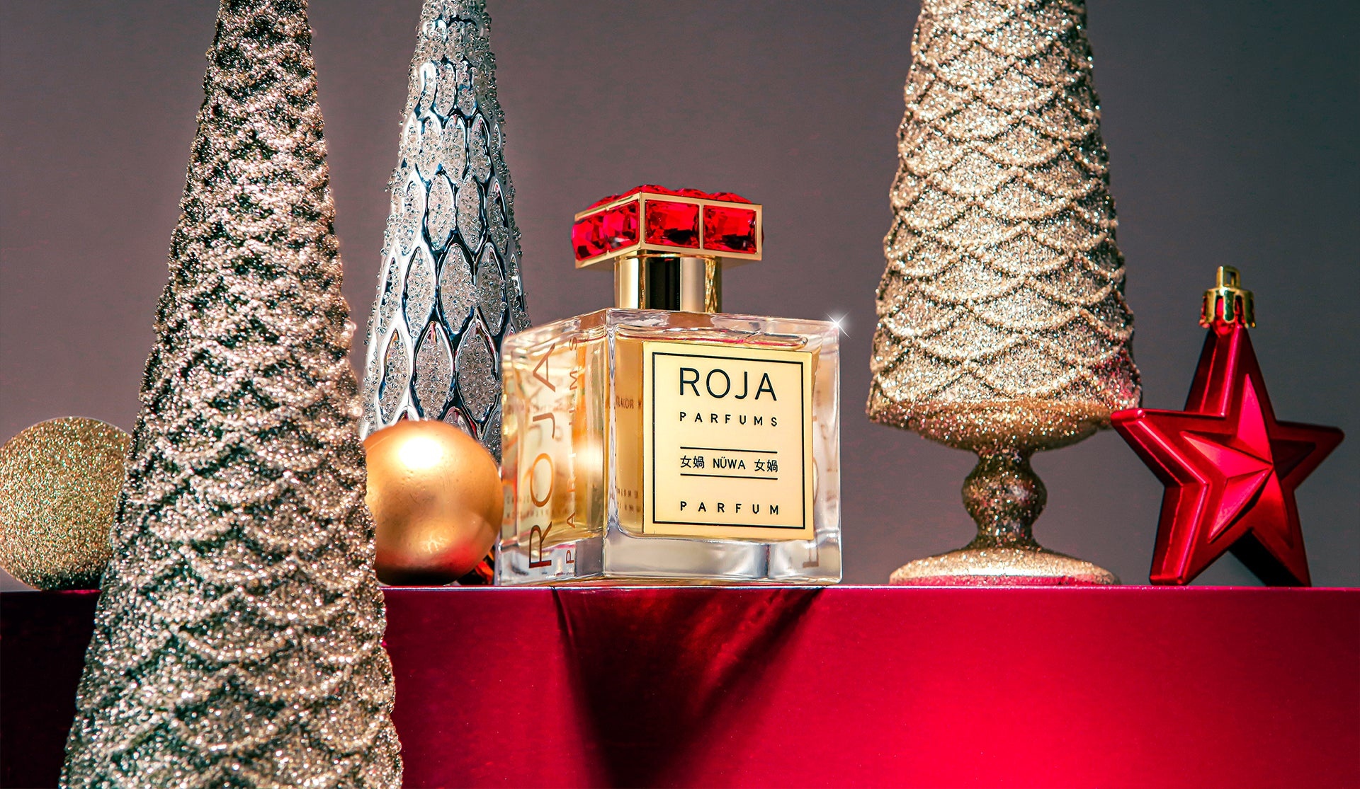 Roja Parfums, Christmas party scents, Festive fragrance, Joyful atmosphere, 1920x1120 HD Desktop