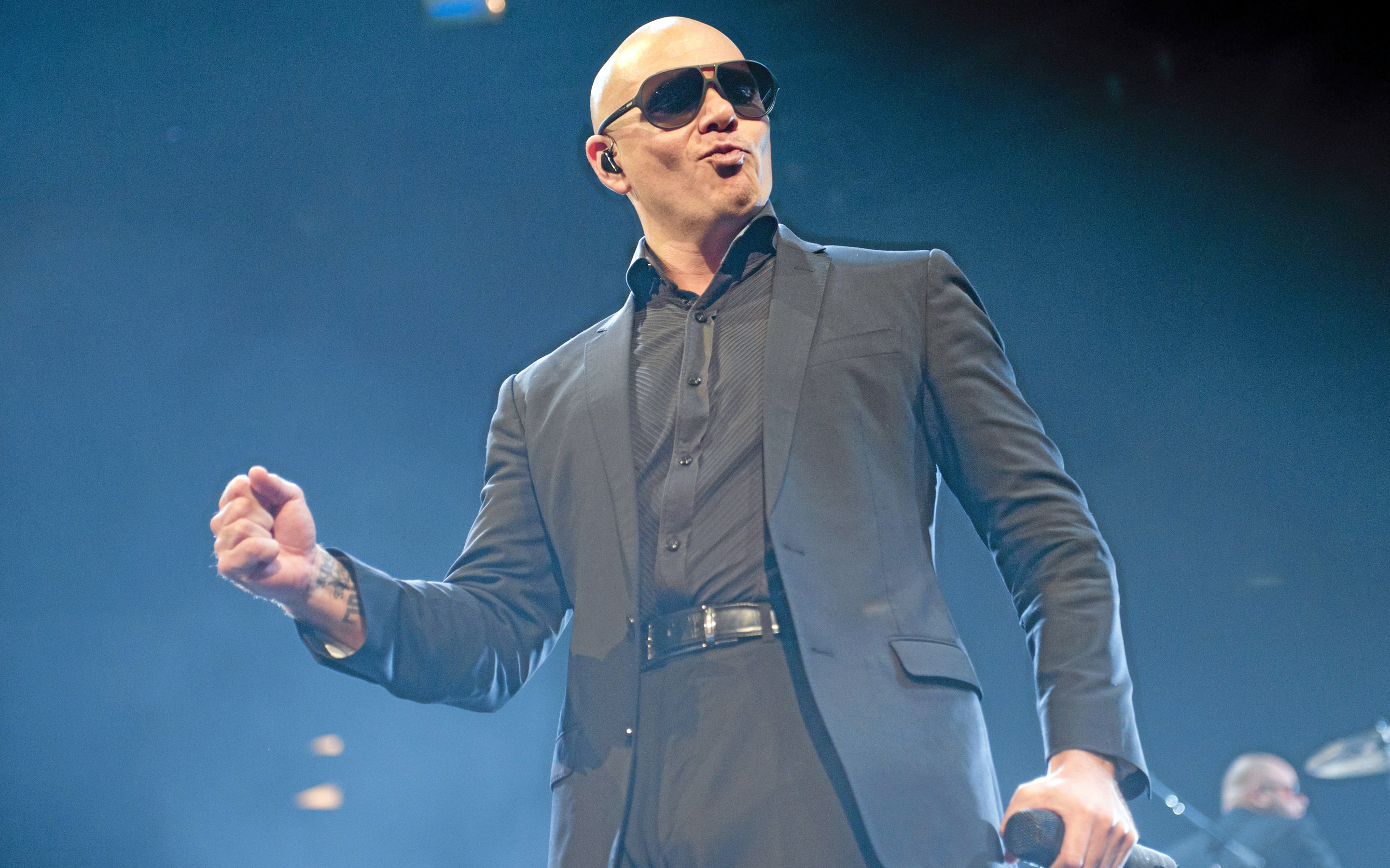 Pitbull, Superstar, American singer, Armando Christian Perez, 2880x1800 HD Desktop