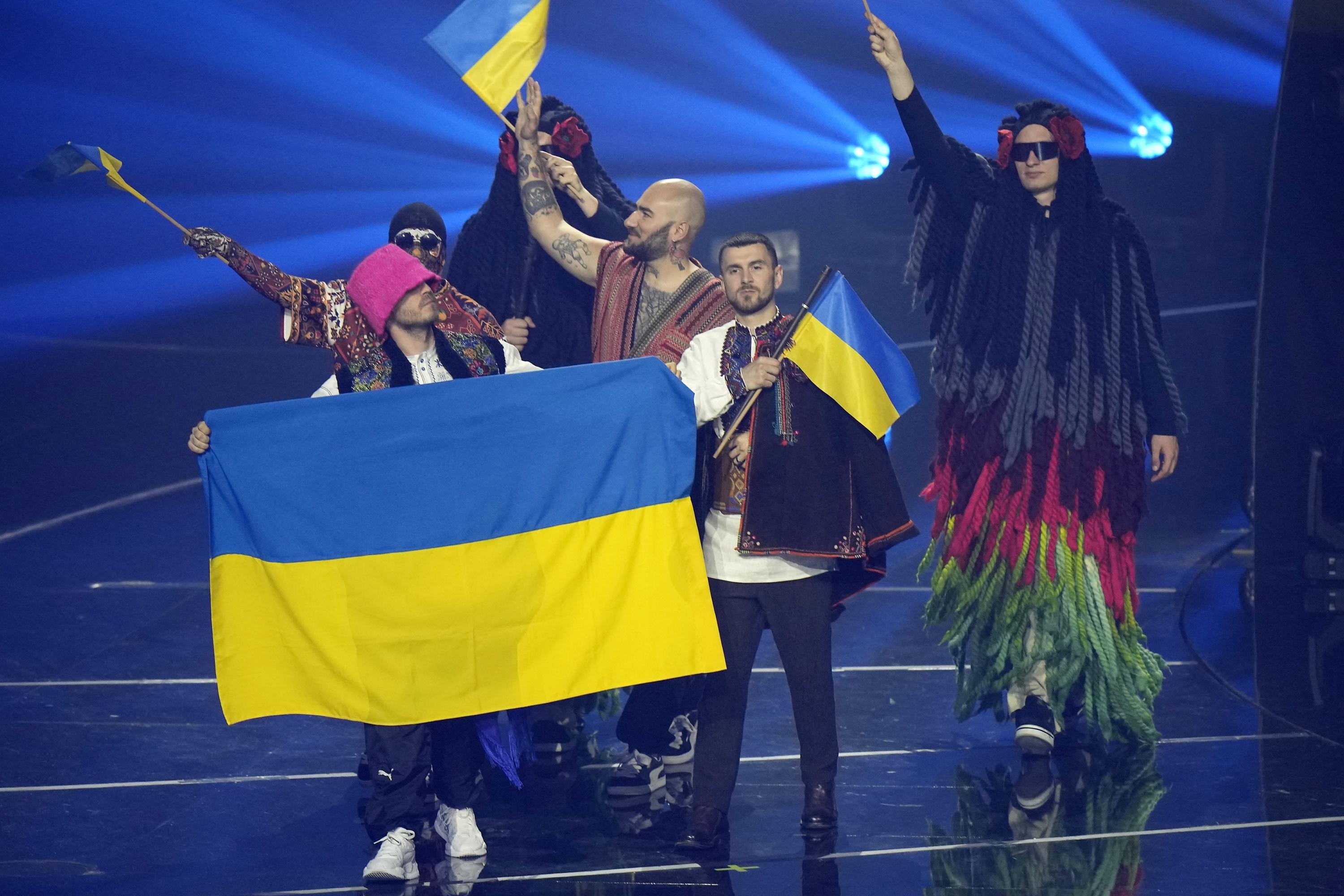 Ukrainian band, Kalush Orchestra, Eurovision victory, AP news, 3000x2000 HD Desktop
