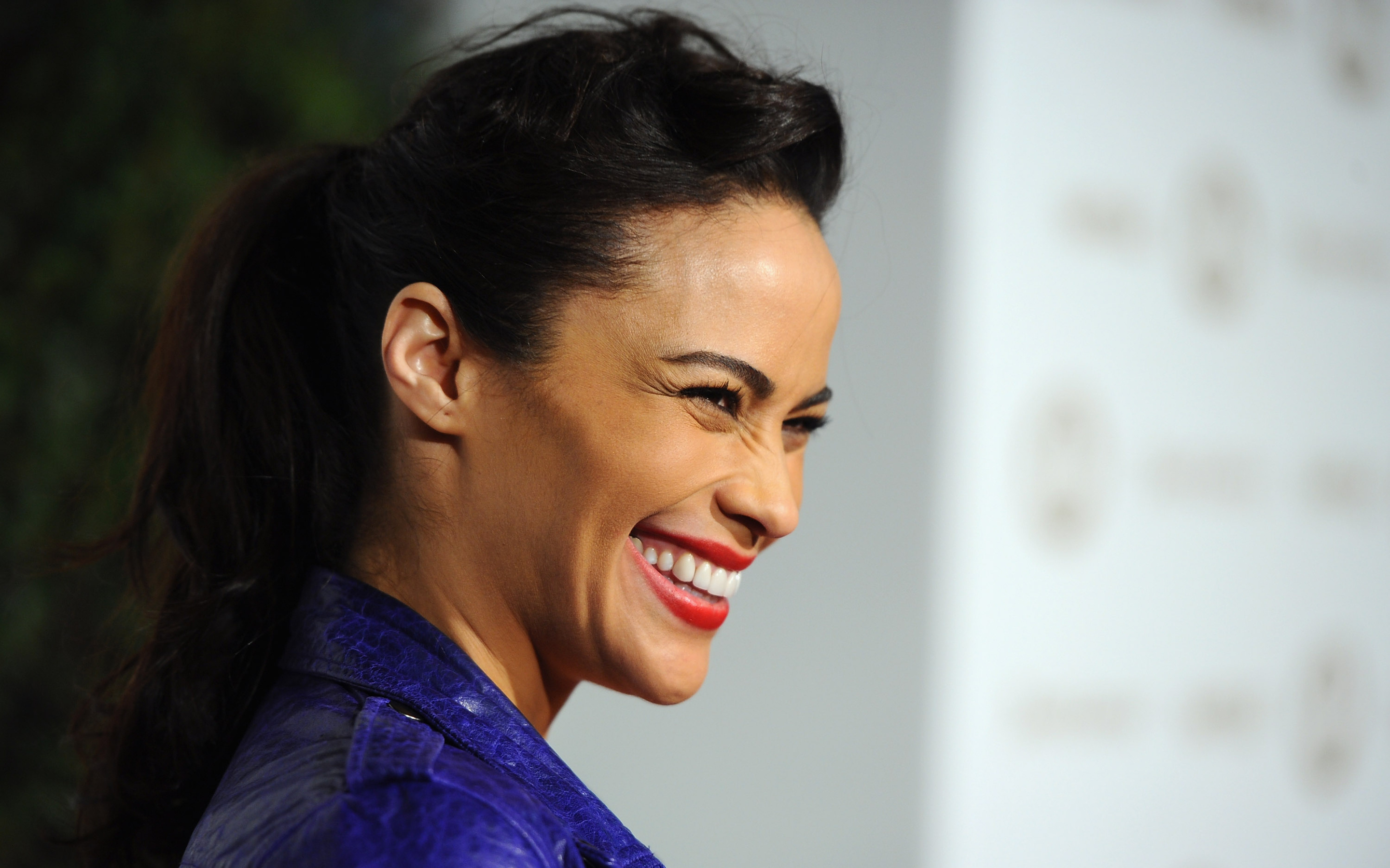 Paula Patton, Cool wallpapers, Posted by Christopher Simpson, Popular actress, 2880x1800 HD Desktop