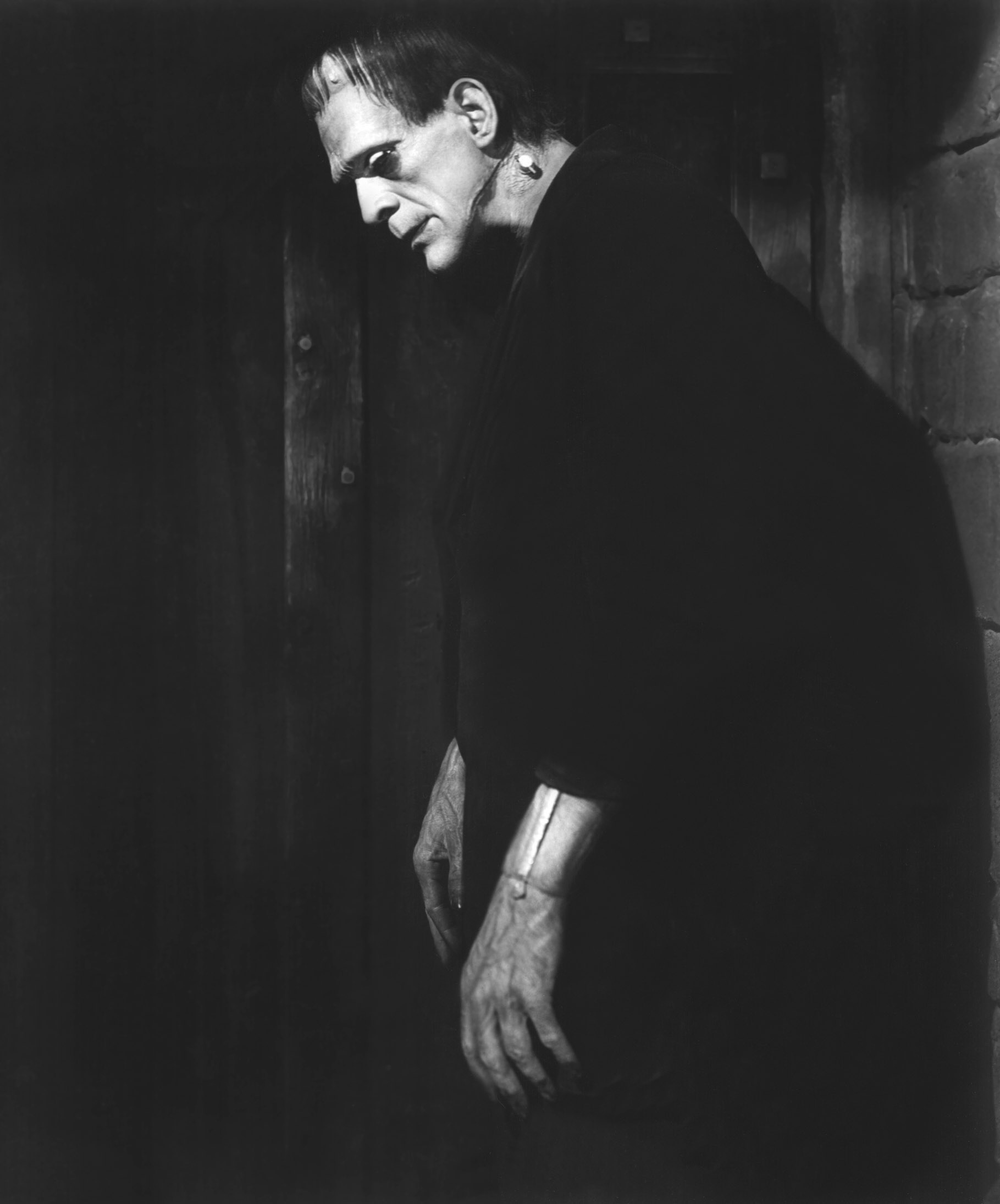 Frankenstein film, Classic monster, Electrifying creation, Horror icon, 1820x2190 HD Phone