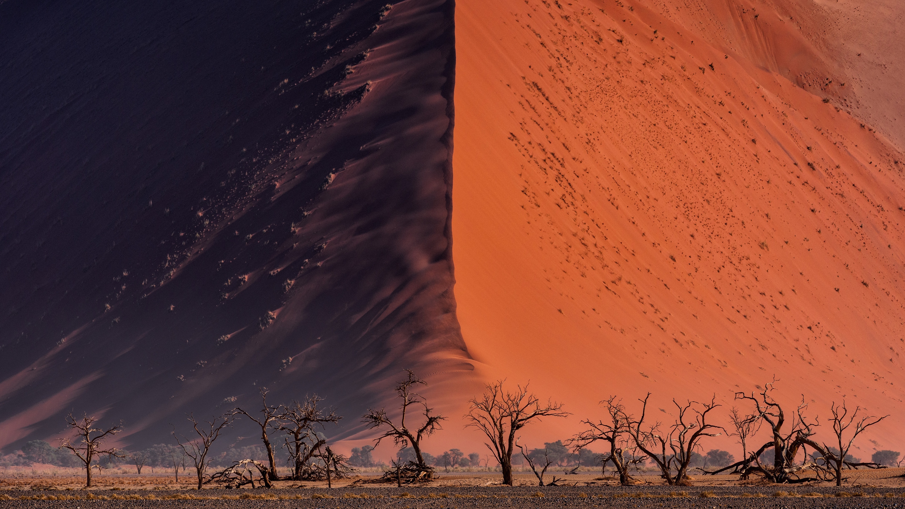 Great Wall of Namib, Majestic landmark, Desert marvel, Earth's wonder, 3840x2160 4K Desktop