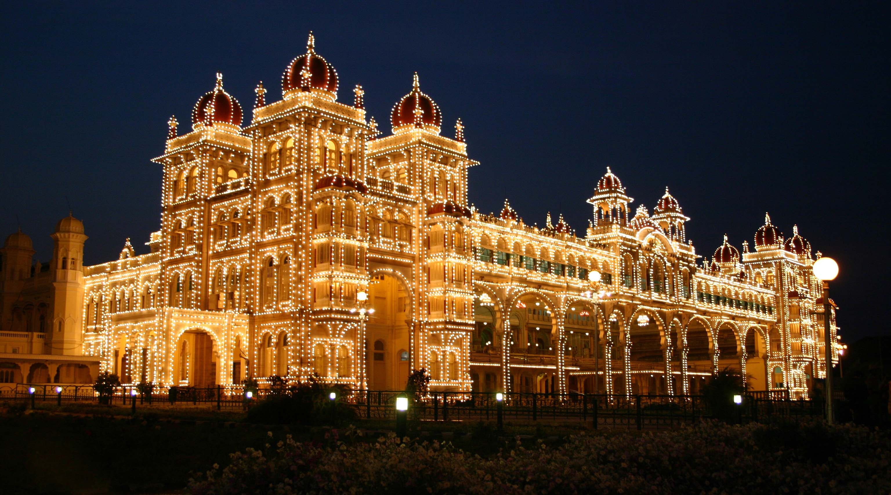 Palace: The Mysore Palace, Amba Vilas Palace, A royal residence, Mysore, Karnataka. 3080x1710 HD Wallpaper.