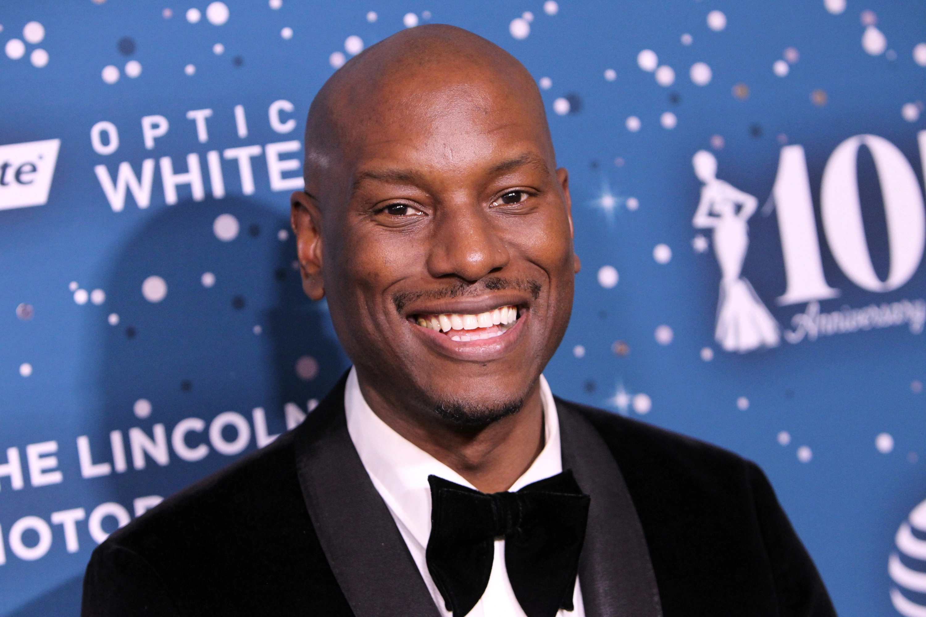 Tyrese Gibson, Authenticity, Twitter reaction, Social media frenzy, 3000x2000 HD Desktop