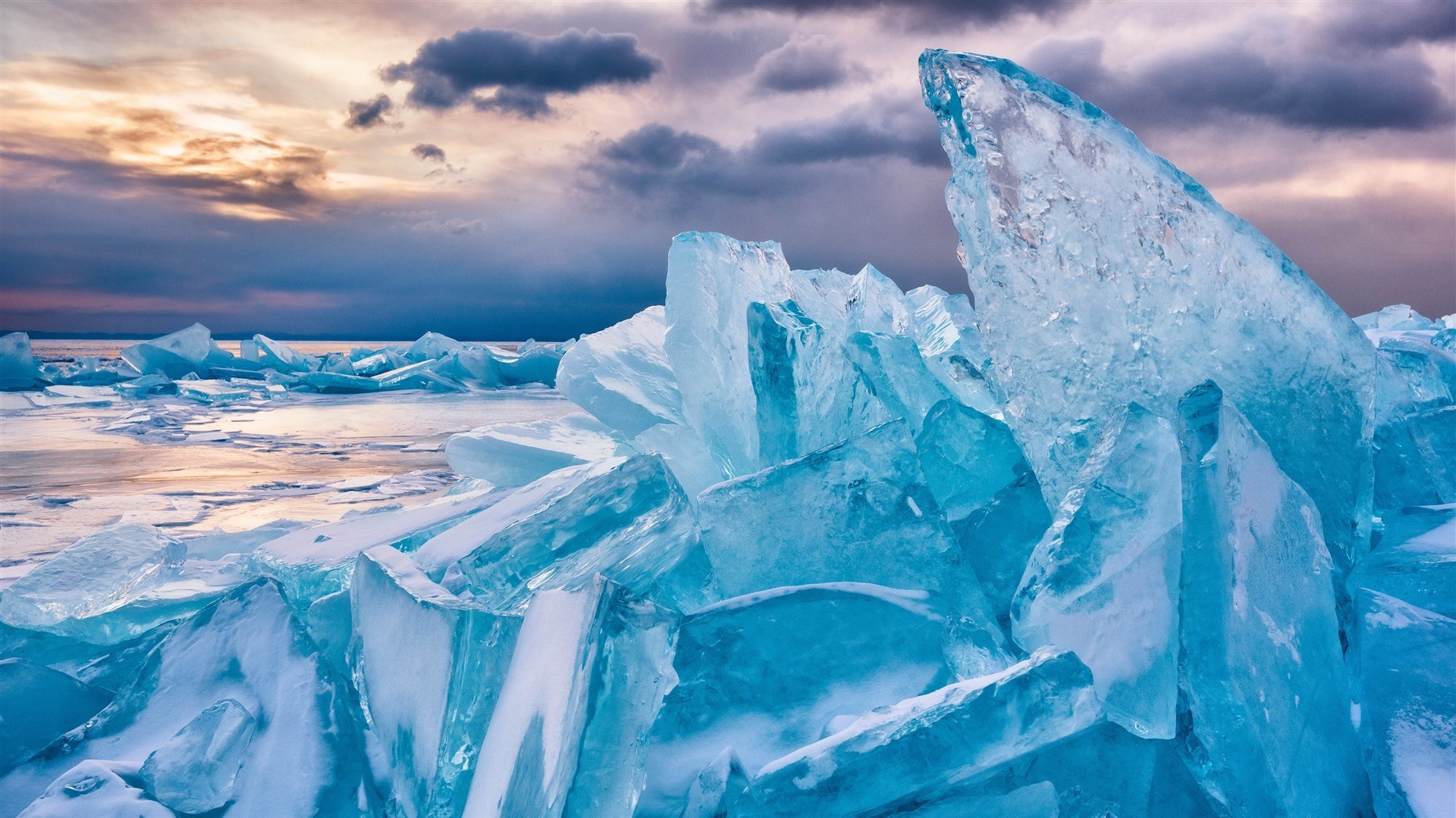 Frozen lake Baikal, Ice wonderland, Winter serenity, Natural marvel, 1920x1080 Full HD Desktop