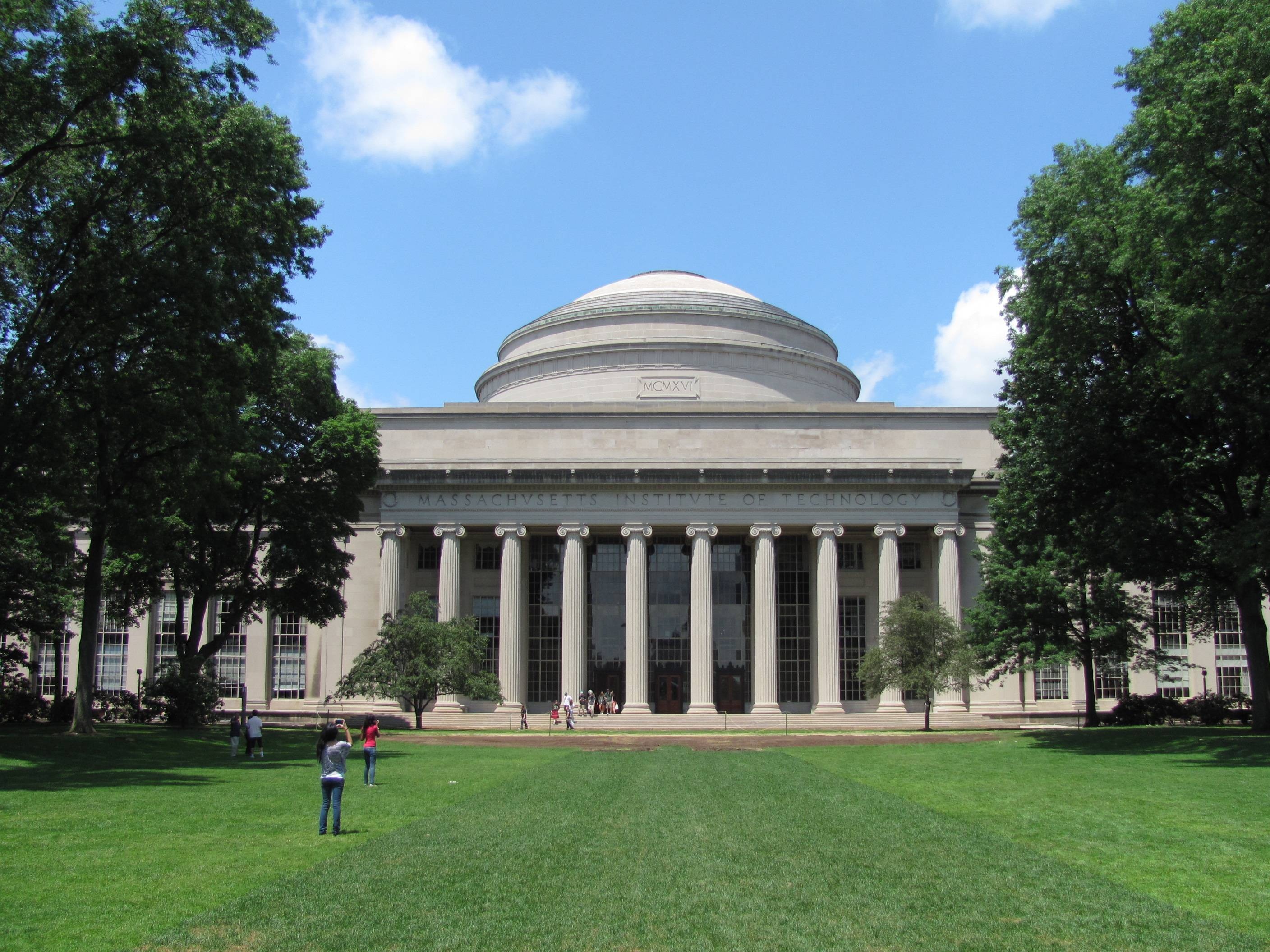 Massachusetts Travels, Prestigious university, Cutting-edge research, Intellectual hub, 2820x2120 HD Desktop
