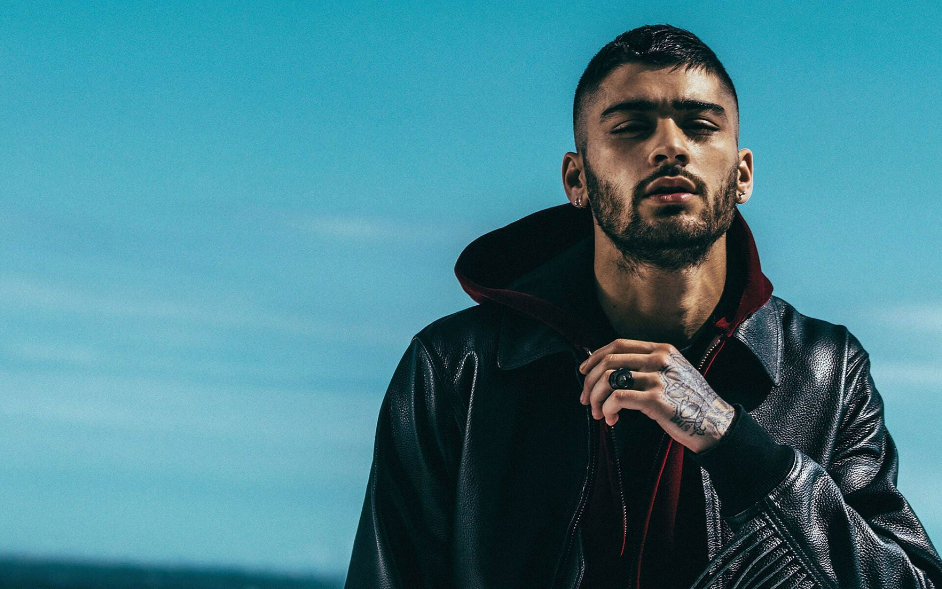 Zayn Malik: Nobody Is Listening peaked at number 44 on the US Billboard 200 and number 17 on the UK Albums Chart. 1920x1200 HD Background.
