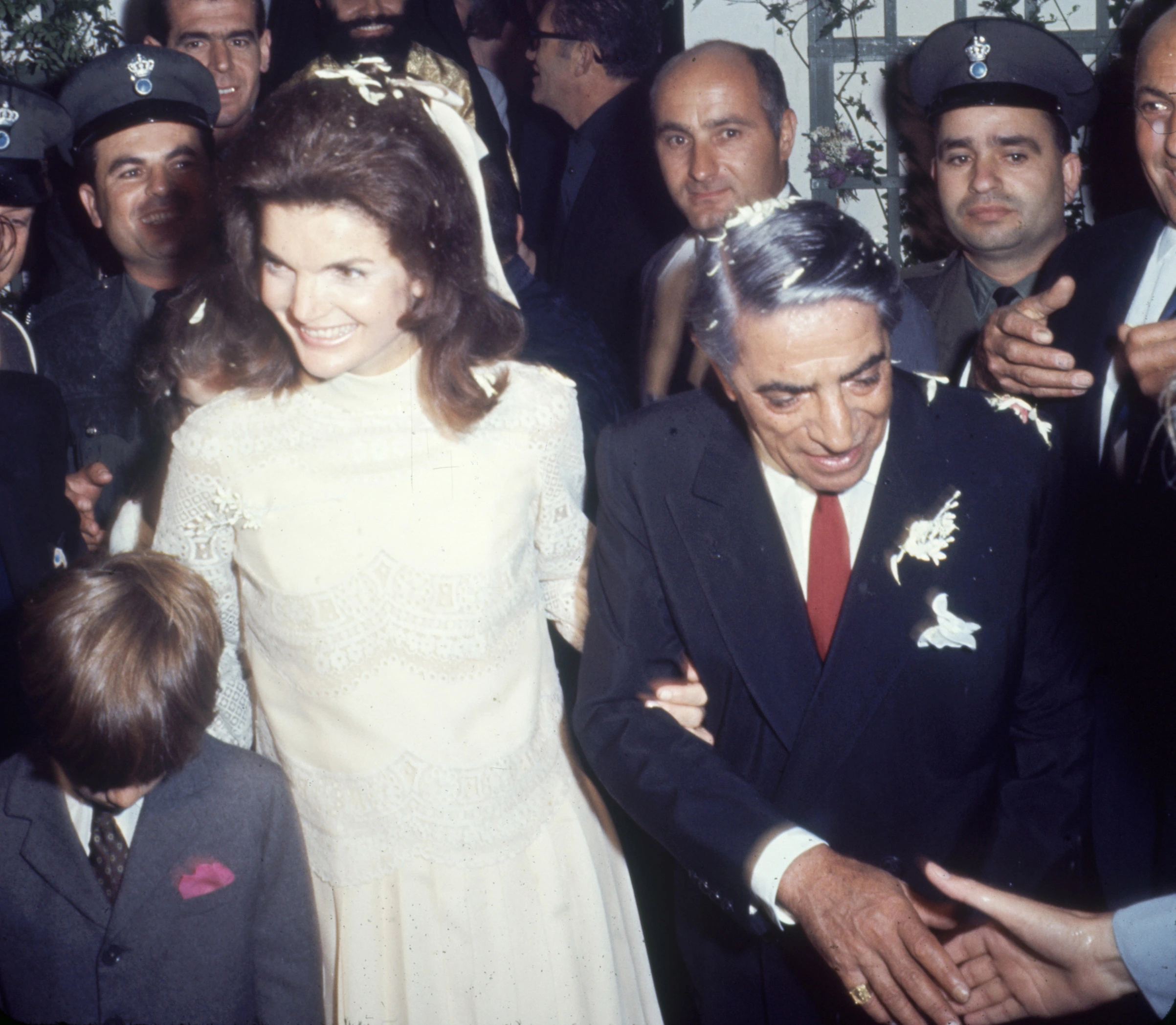 Inside Jackie Kennedy's wedding, Aristotel Onassis, Glamorous celebration, Historic moments, 2410x2100 HD Desktop