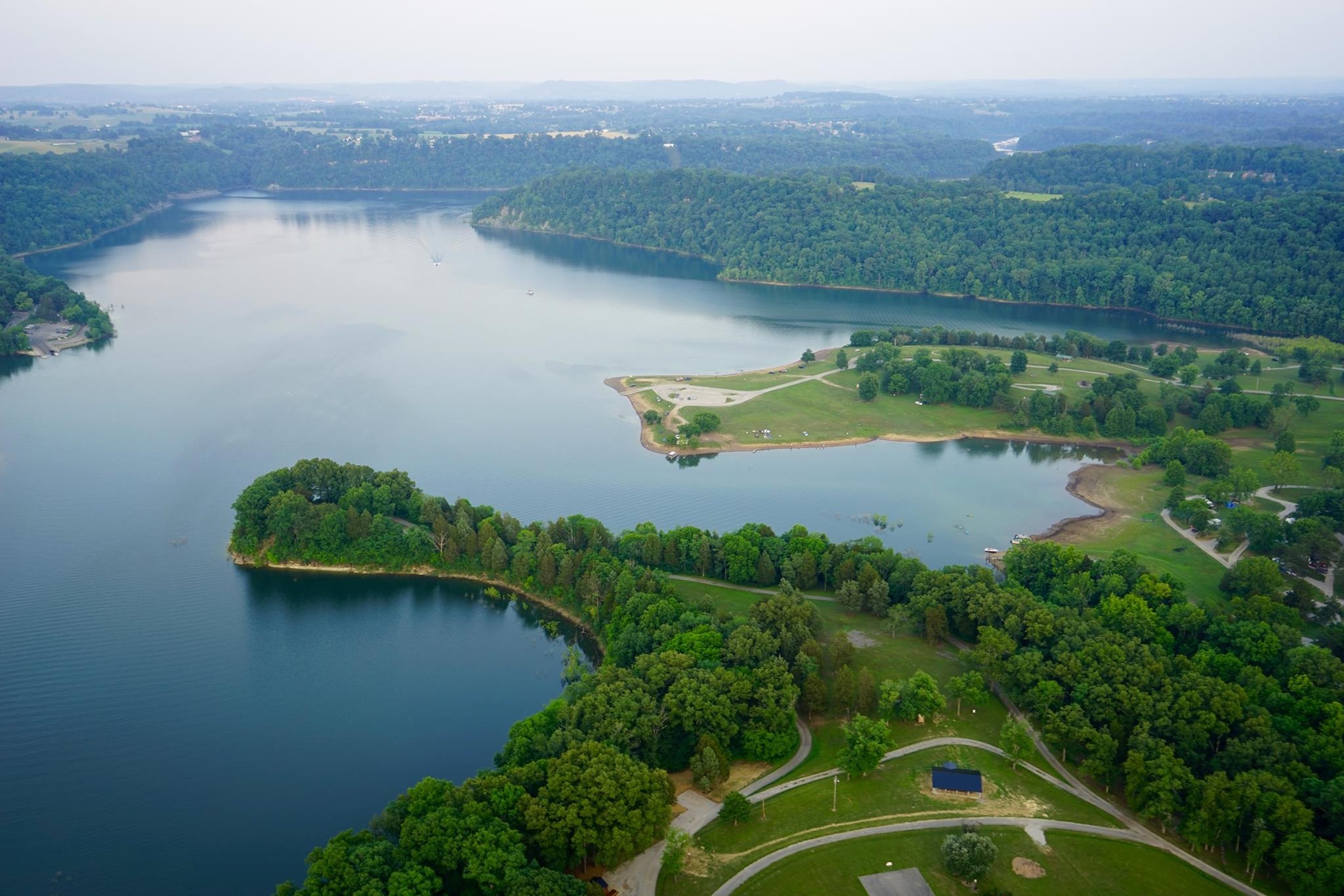 Lake Cumberland, Pulaski County Park, Natural beauty, Lakeside retreat, 2050x1370 HD Desktop