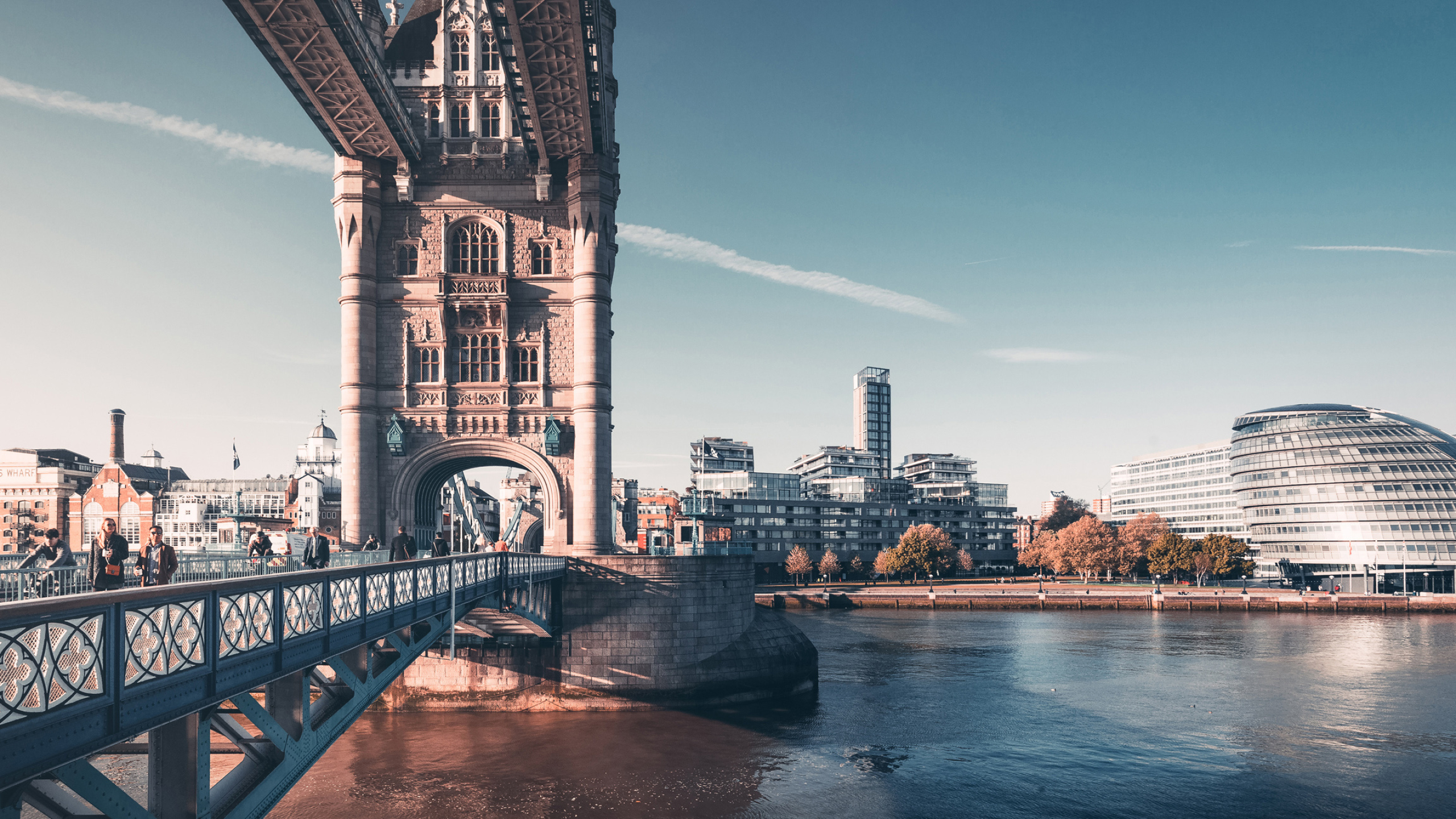 London: The most urbanized area in the United Kingdom. 2560x1440 HD Wallpaper.