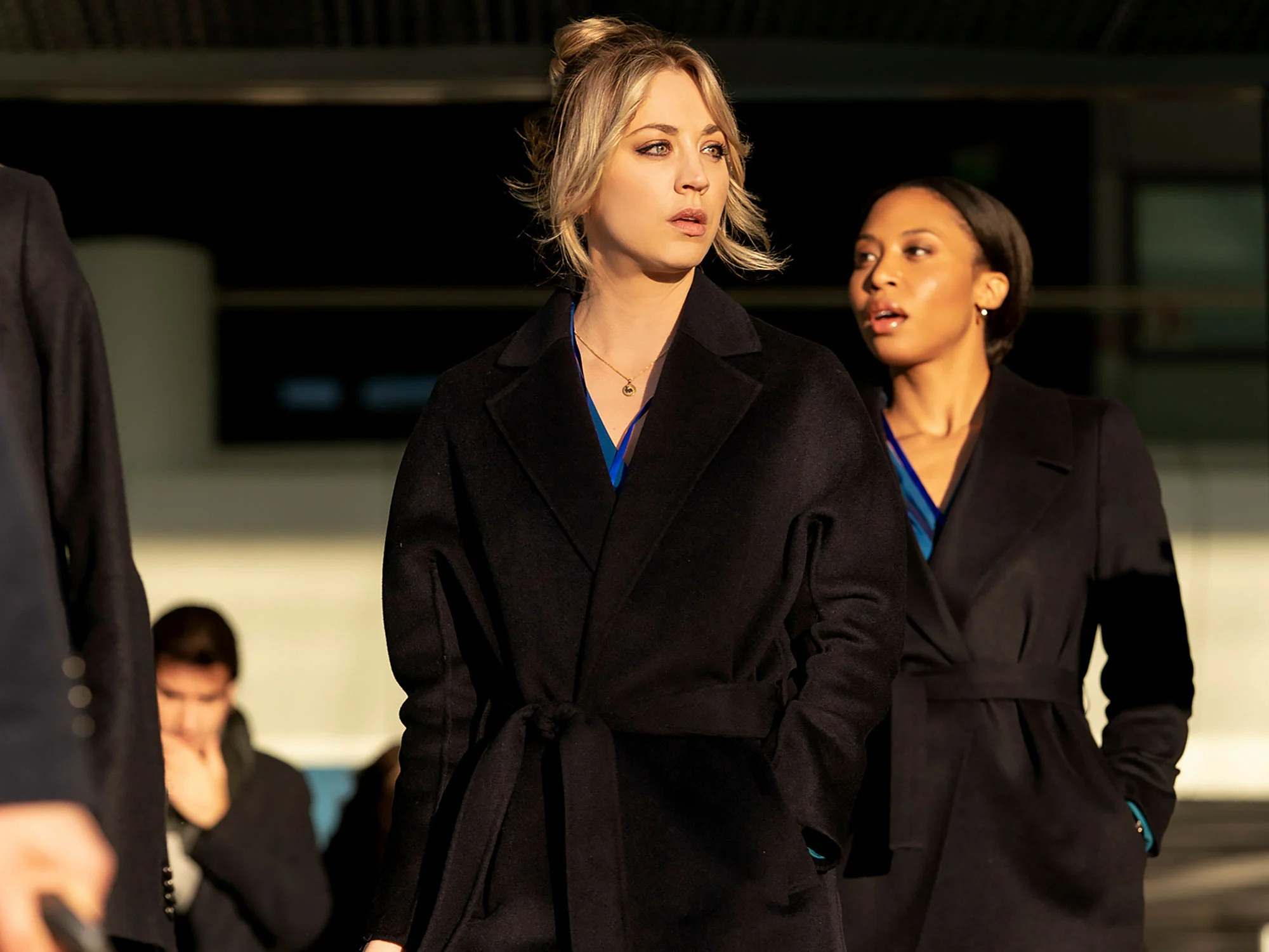 The Flight Attendant, Season 2 preview, Exciting updates, Can't wait, 2000x1500 HD Desktop