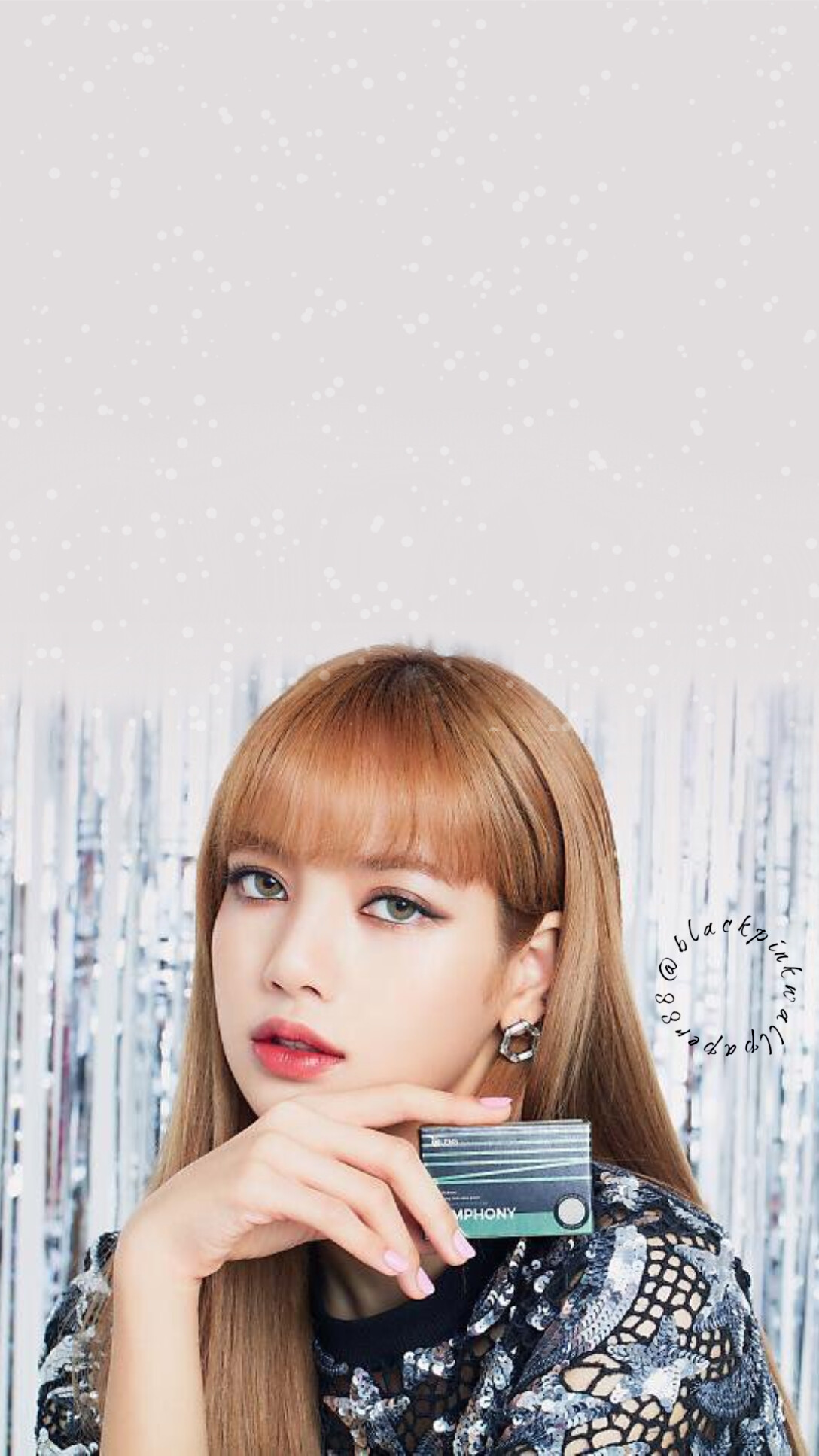 BLACKPINK: Lisa, The New Artist of the Year Award at the 31st Golden Disc Awards. 1090x1940 HD Wallpaper.
