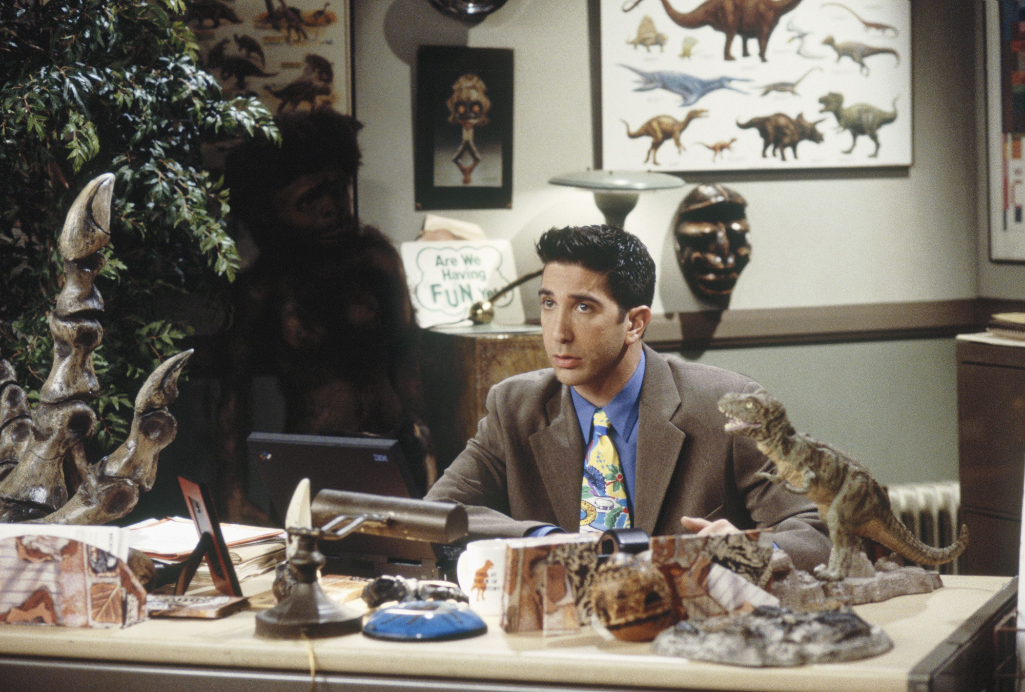 Ross Geller, Wallpapers collection, TV show character, Friends TV show, 2000x1350 HD Desktop