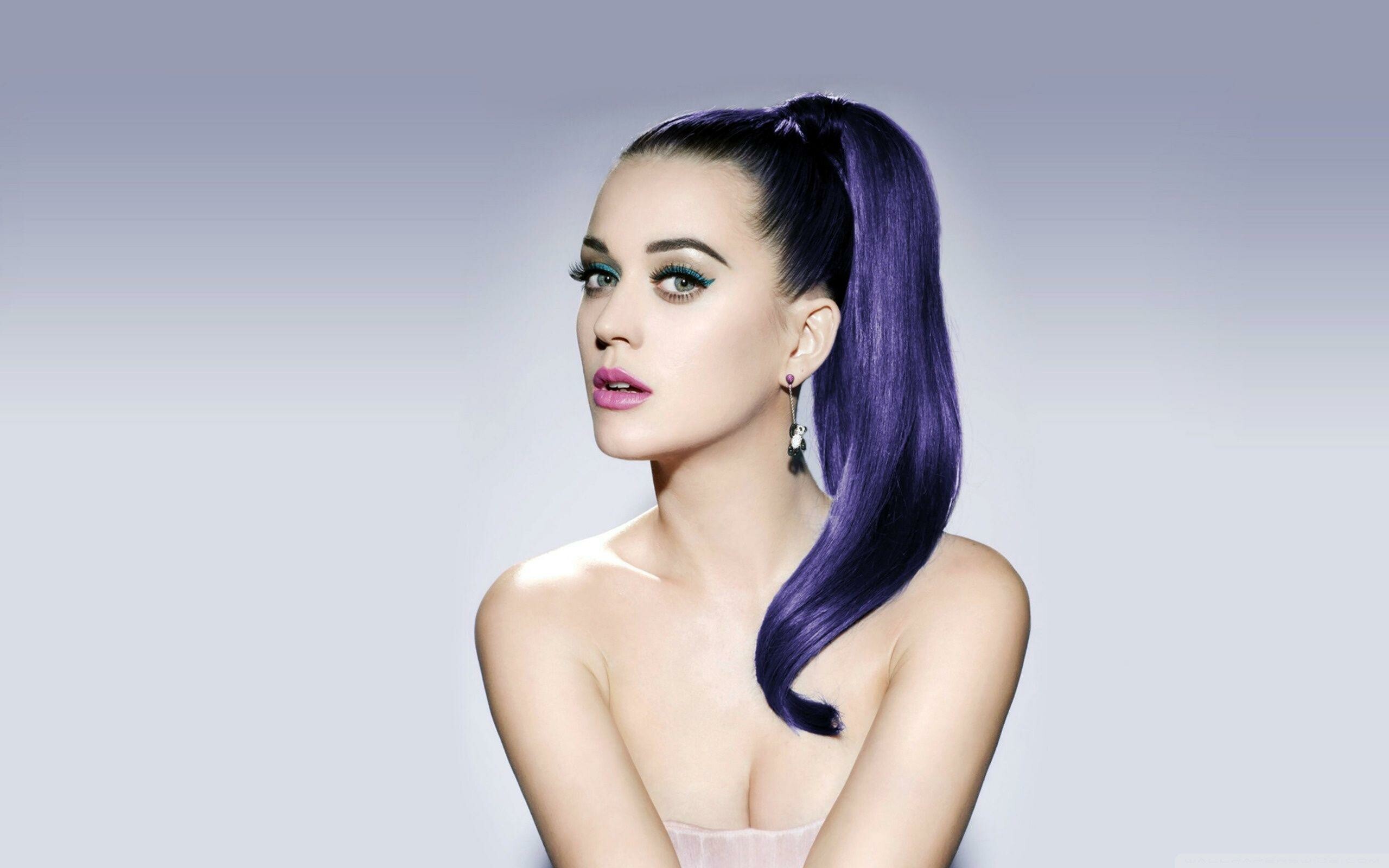 Katy Perry: A remix of "Peacock" was released on March 26, 2012 on iTunes. 2560x1600 HD Background.
