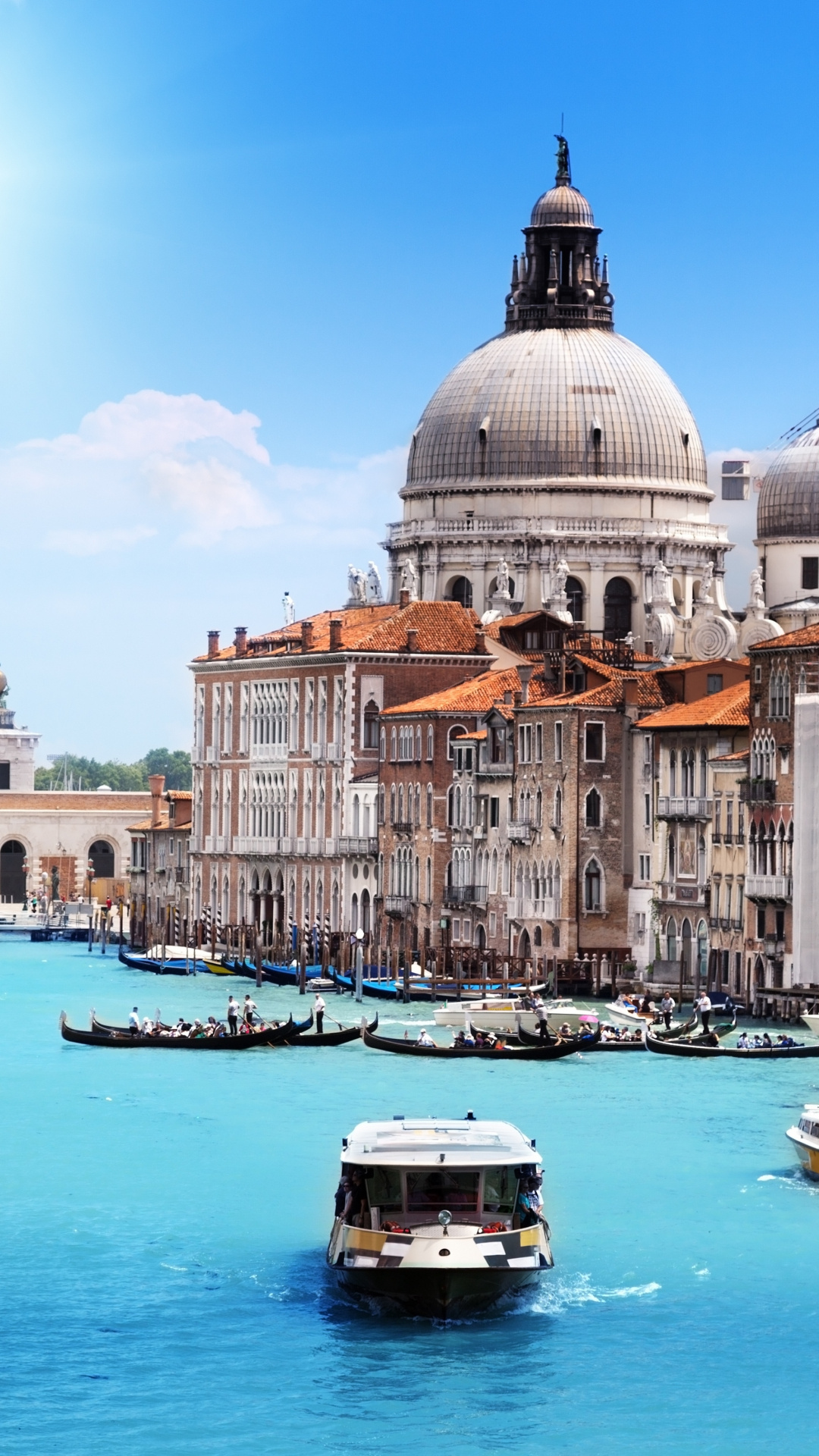 Venice: Grand Canal, The city remains a major Italian port in the northern Adriatic Sea. 1080x1920 Full HD Background.