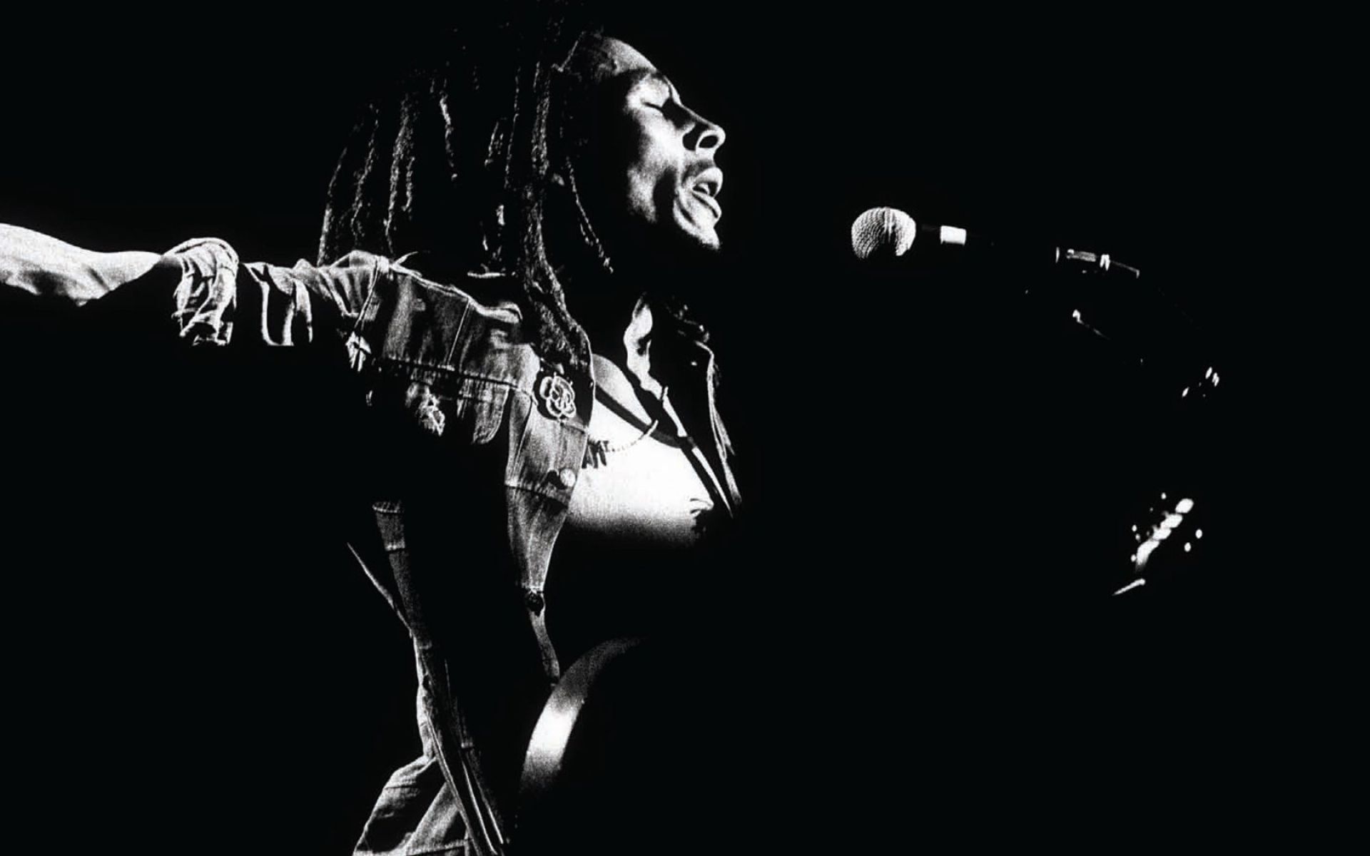 Bob Marley: Reggae's most transcendent and iconic figure, Rastaman Live Up. 1920x1200 HD Wallpaper.
