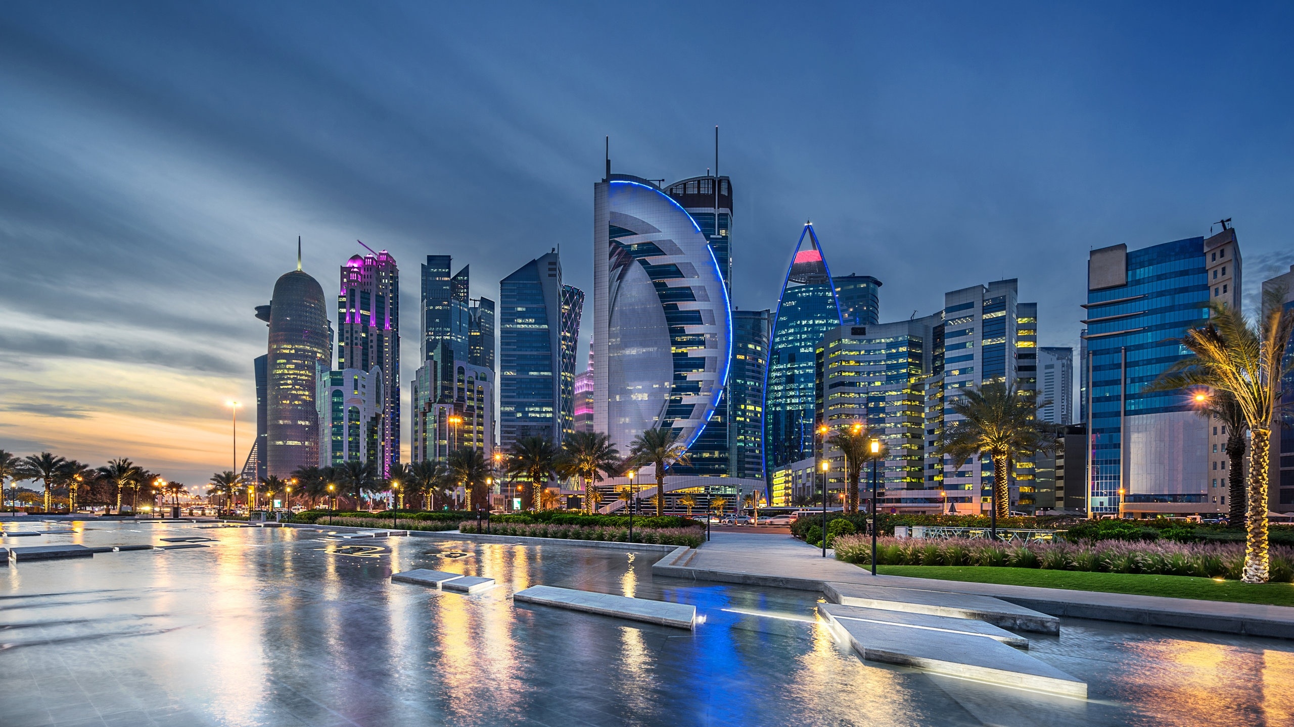 Doha, Qatar, Visit Doha, Expedia tourism, 2560x1440 HD Desktop