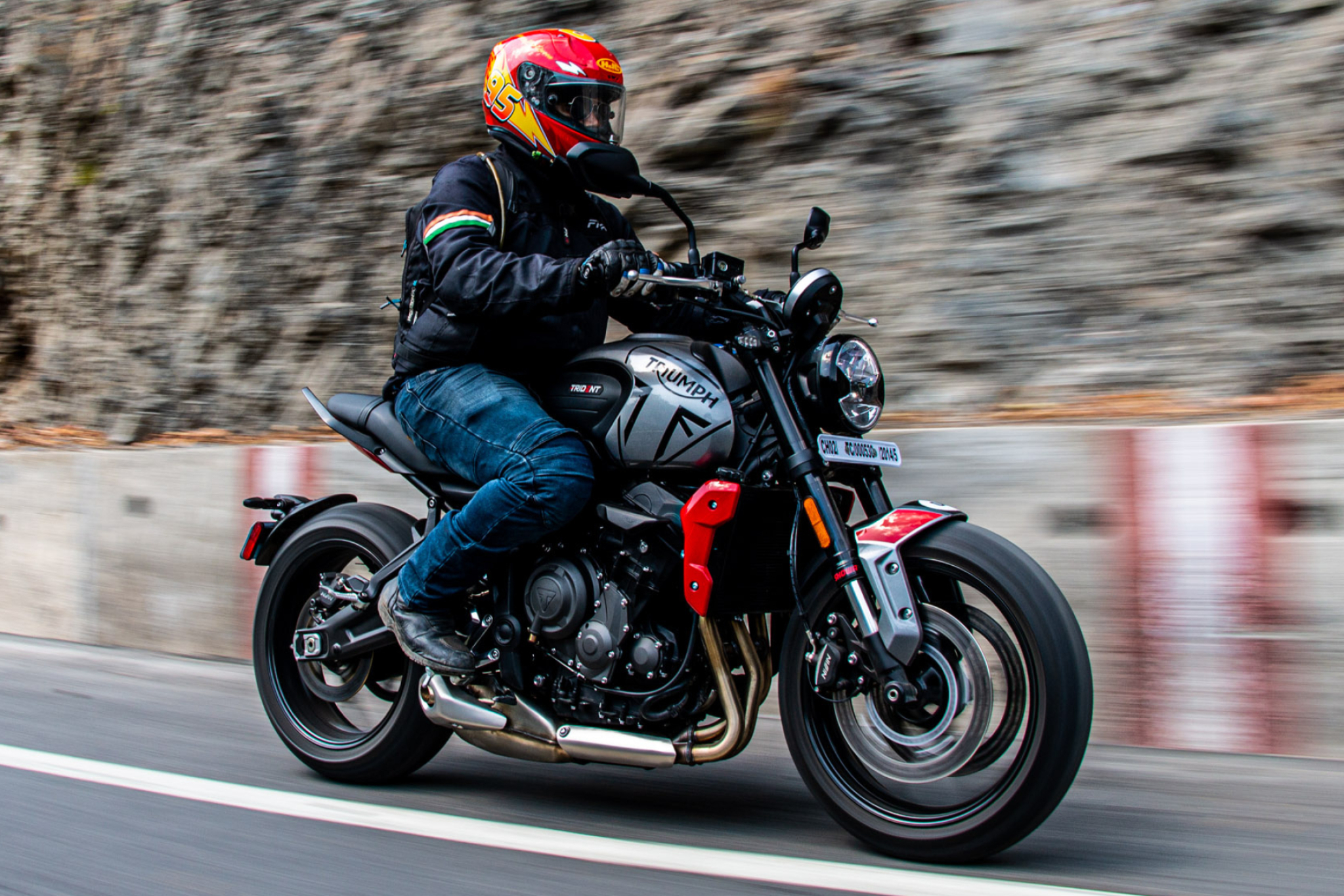 Triumph Trident 660, Review and test ride, Motorbeam expert opinion, Exciting performance, 2050x1370 HD Desktop
