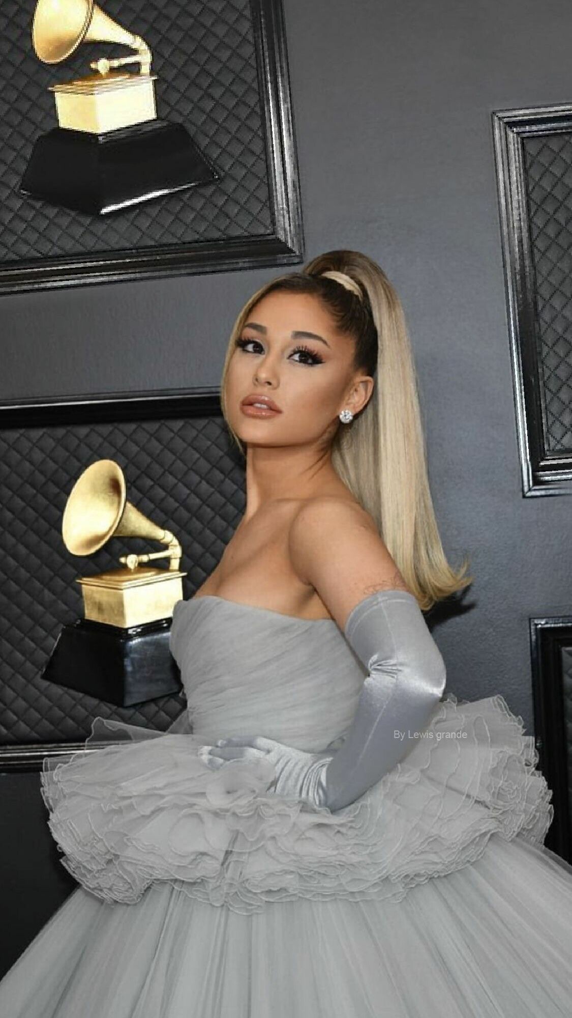 Ariana Grande, Grammys 2020, Tapete, Ariana, 1130x2000 HD Handy