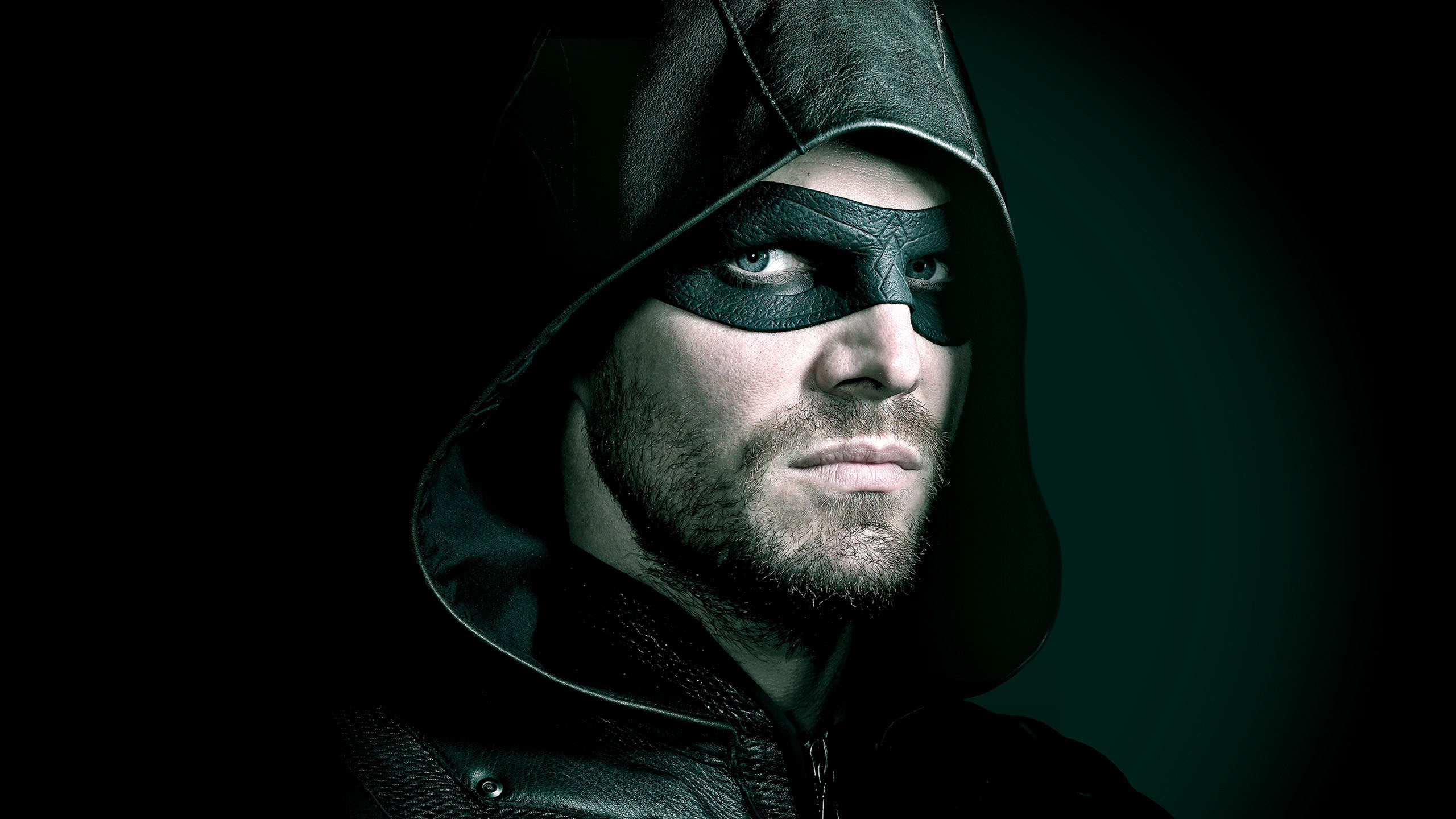Arrow TV Series, Stephen Amell's portrayal, Action-packed superhero, Stunning visuals, 2560x1440 HD Desktop