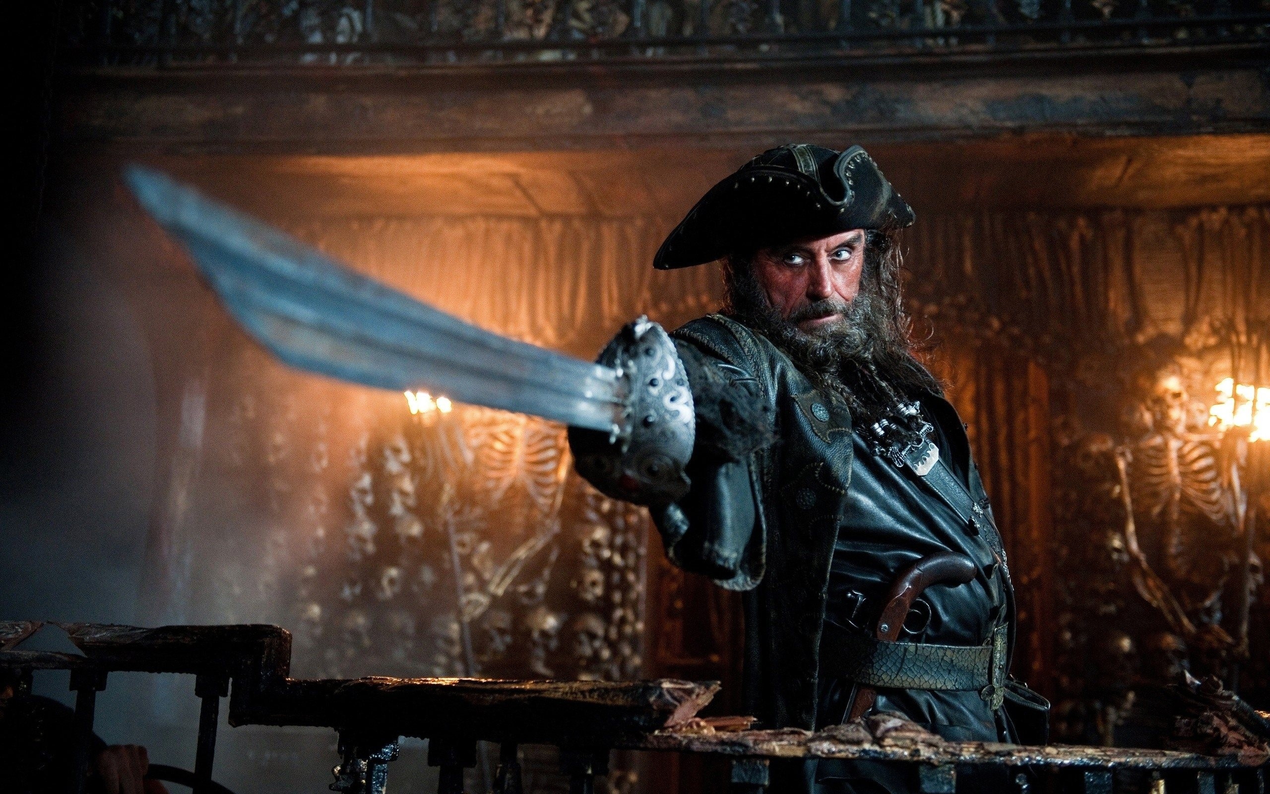 Blackbeard, Fearsome captain, Swashbuckling tales, Pirate's curse, 2560x1600 HD Desktop