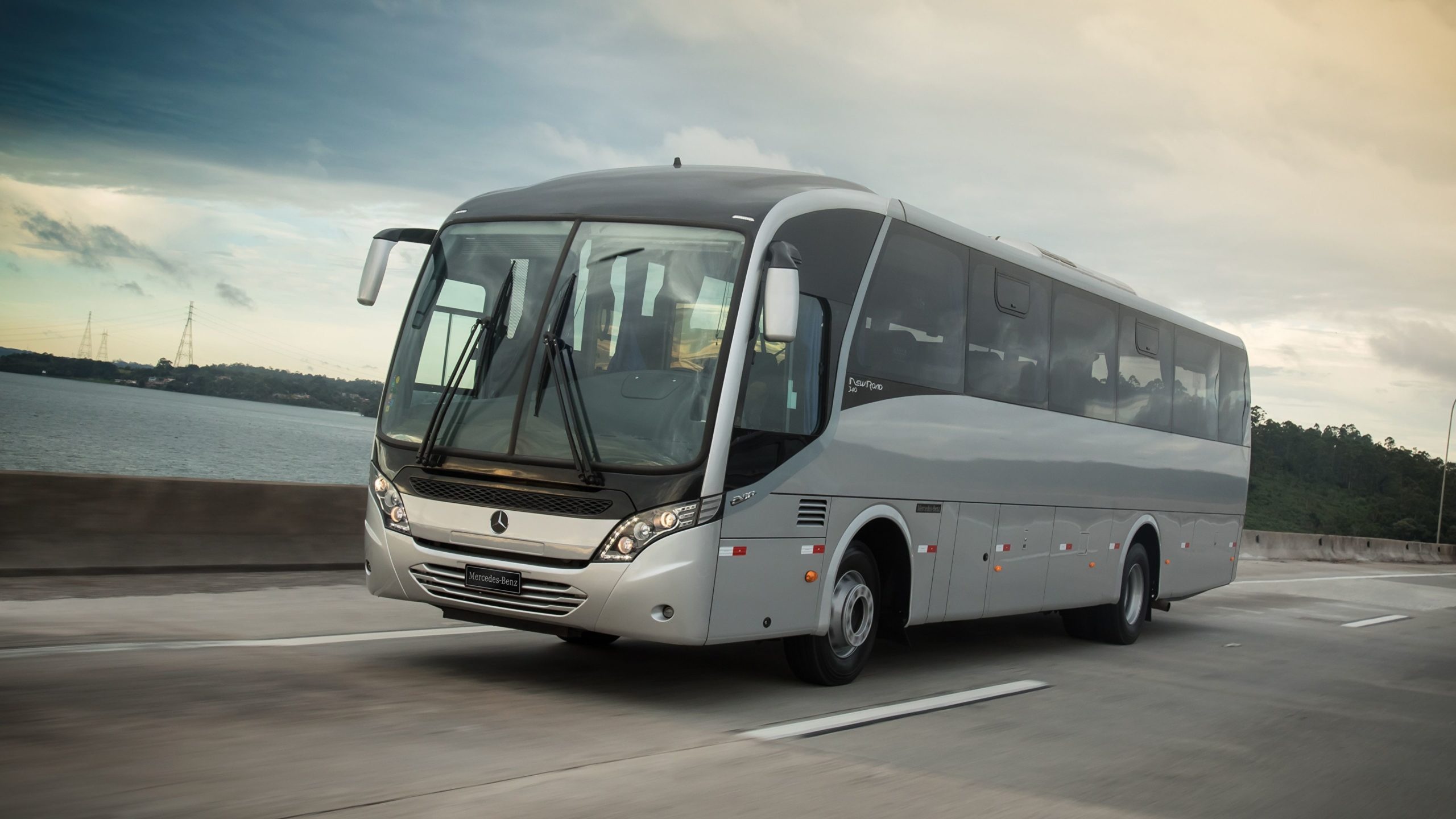 Bus, Transportation photography, Stunning wallpapers, Majestic vehicles, 2560x1440 HD Desktop