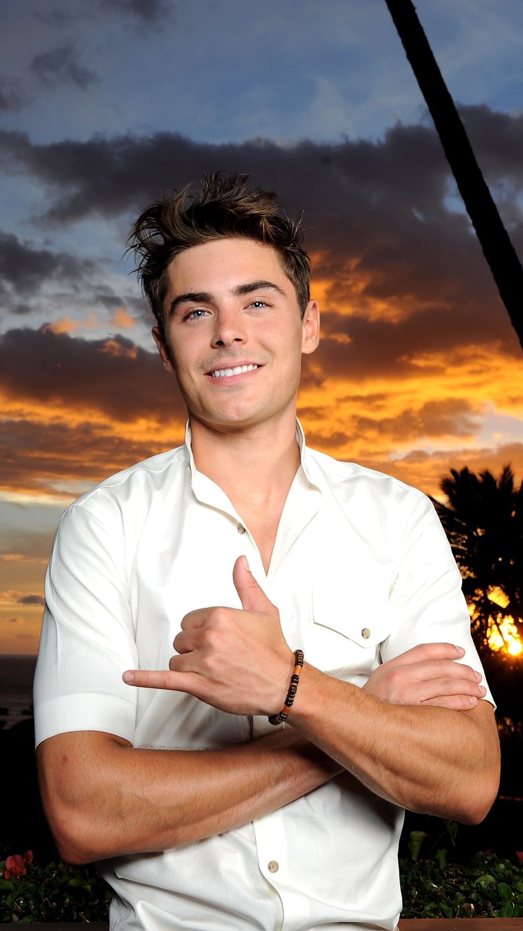 Zac Efron, Captivating smile, Handsome actor, Stunning wallpaper pictures, 1080x1920 Full HD Phone