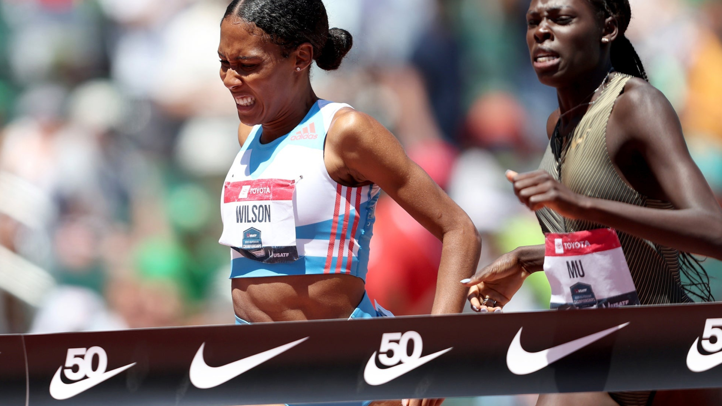 Ajee Wilson, 800 meter title, Women's running, 2400x1350 HD Desktop
