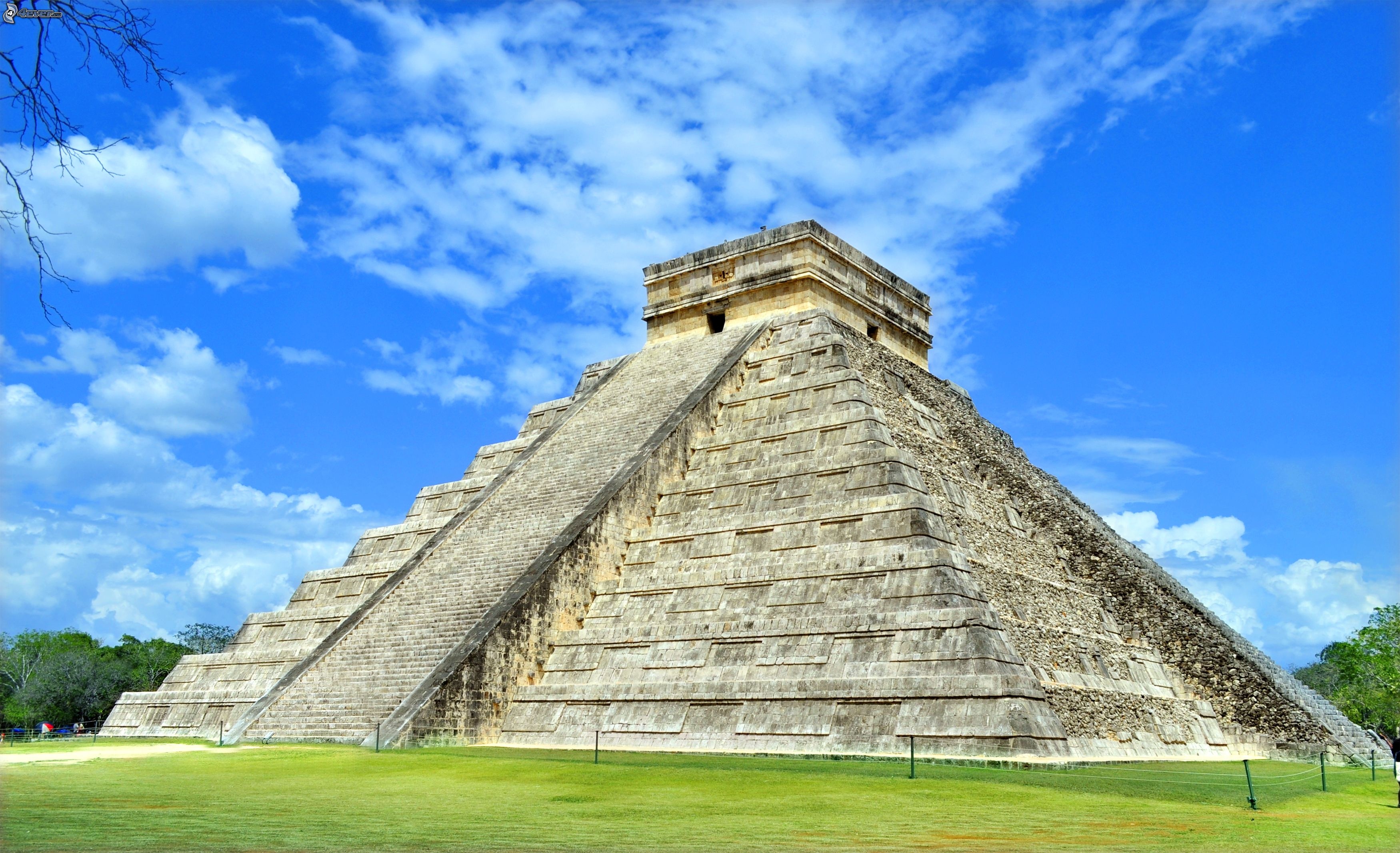 Ancient wonder, Architectural marvel, Mayan masterpiece, Mexico's treasure, 3500x2140 HD Desktop