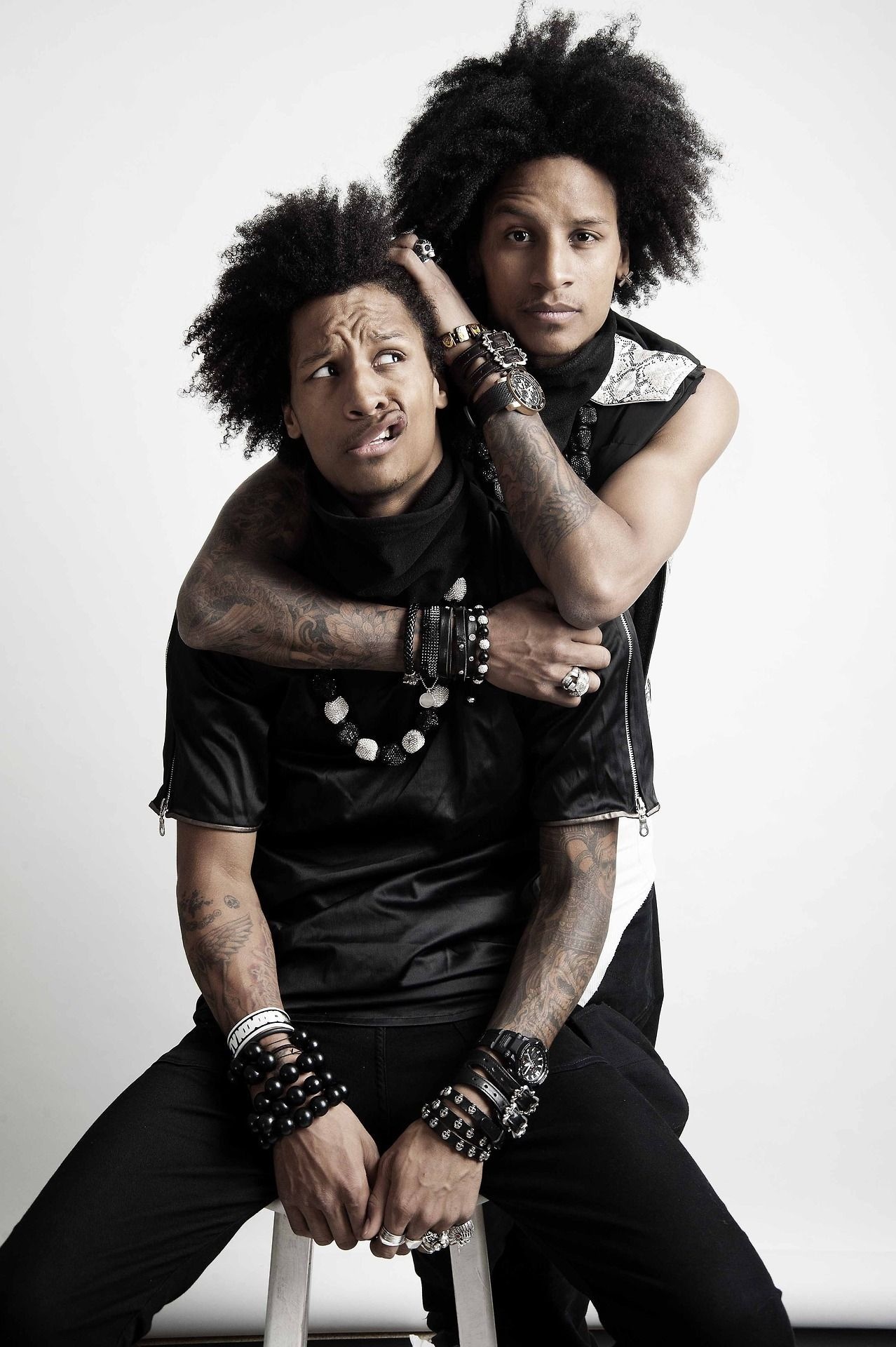 Les Twins, Captivating backgrounds, Incredible talent, Top free wallpapers, 1280x1920 HD Handy