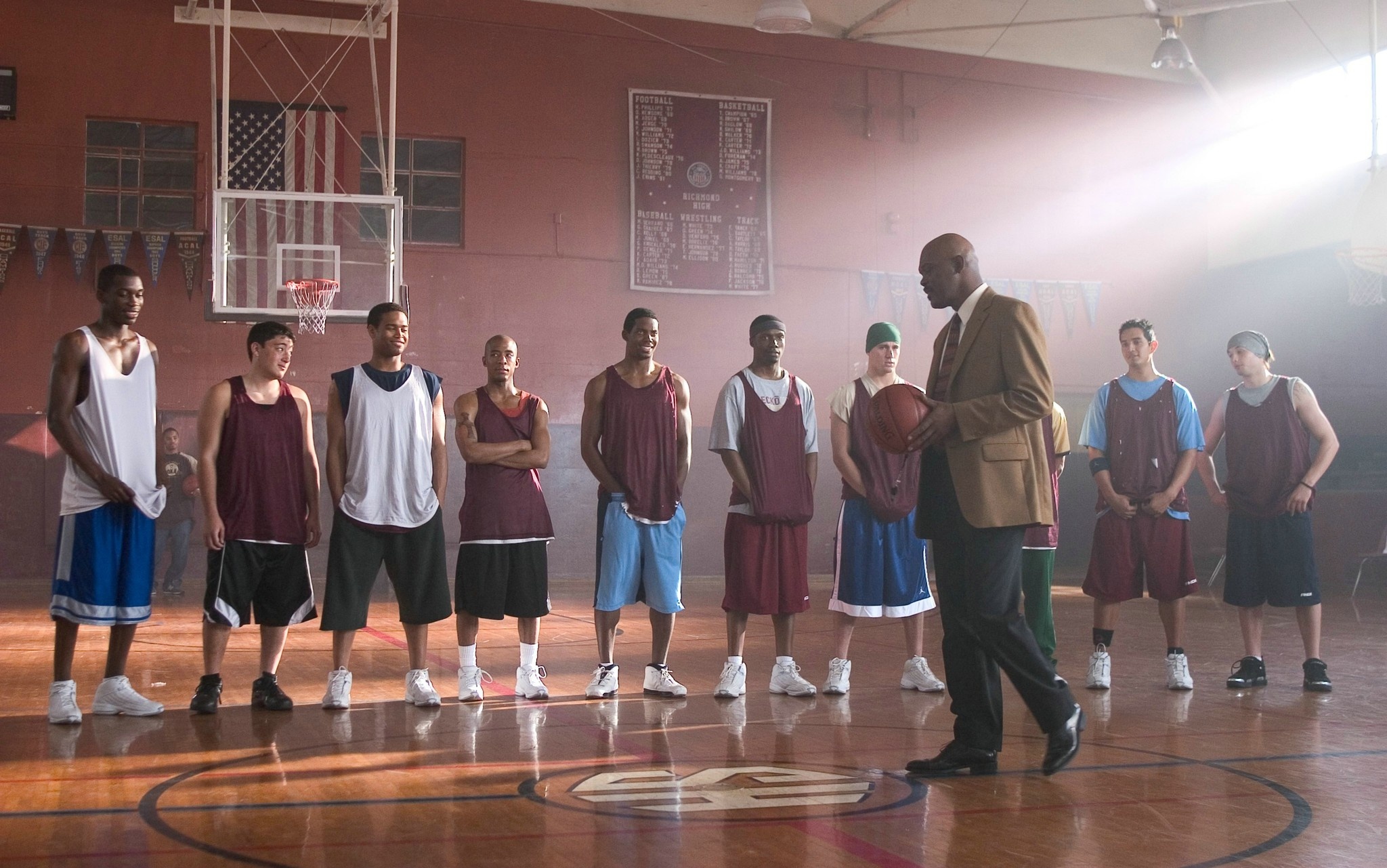 Coach Carter, Basketball triumph, Hard-hitting drama, Inspiring storyline, 2050x1290 HD Desktop
