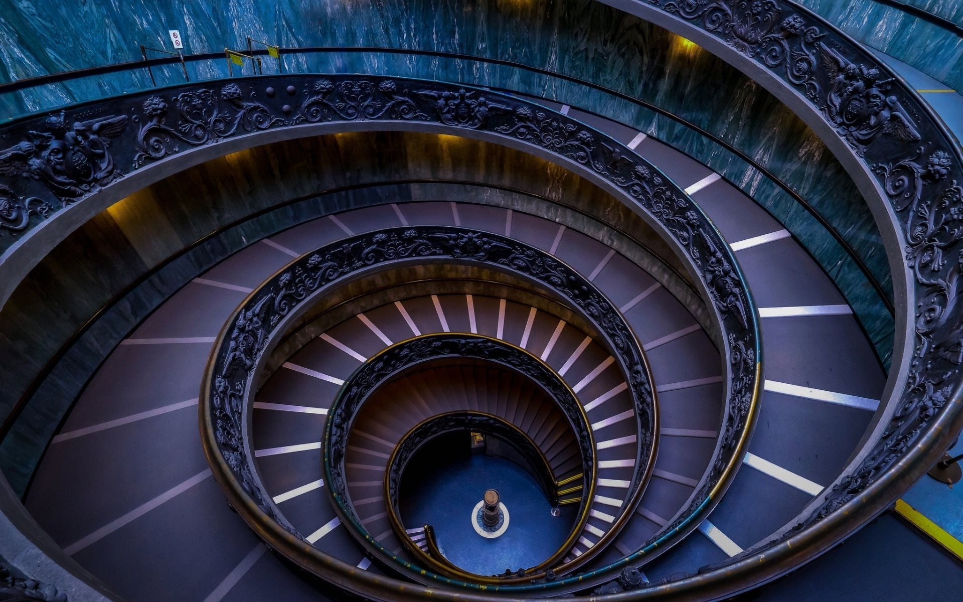 Vatican City, Spiral staircase, Italy, 1920x1200 HD Desktop