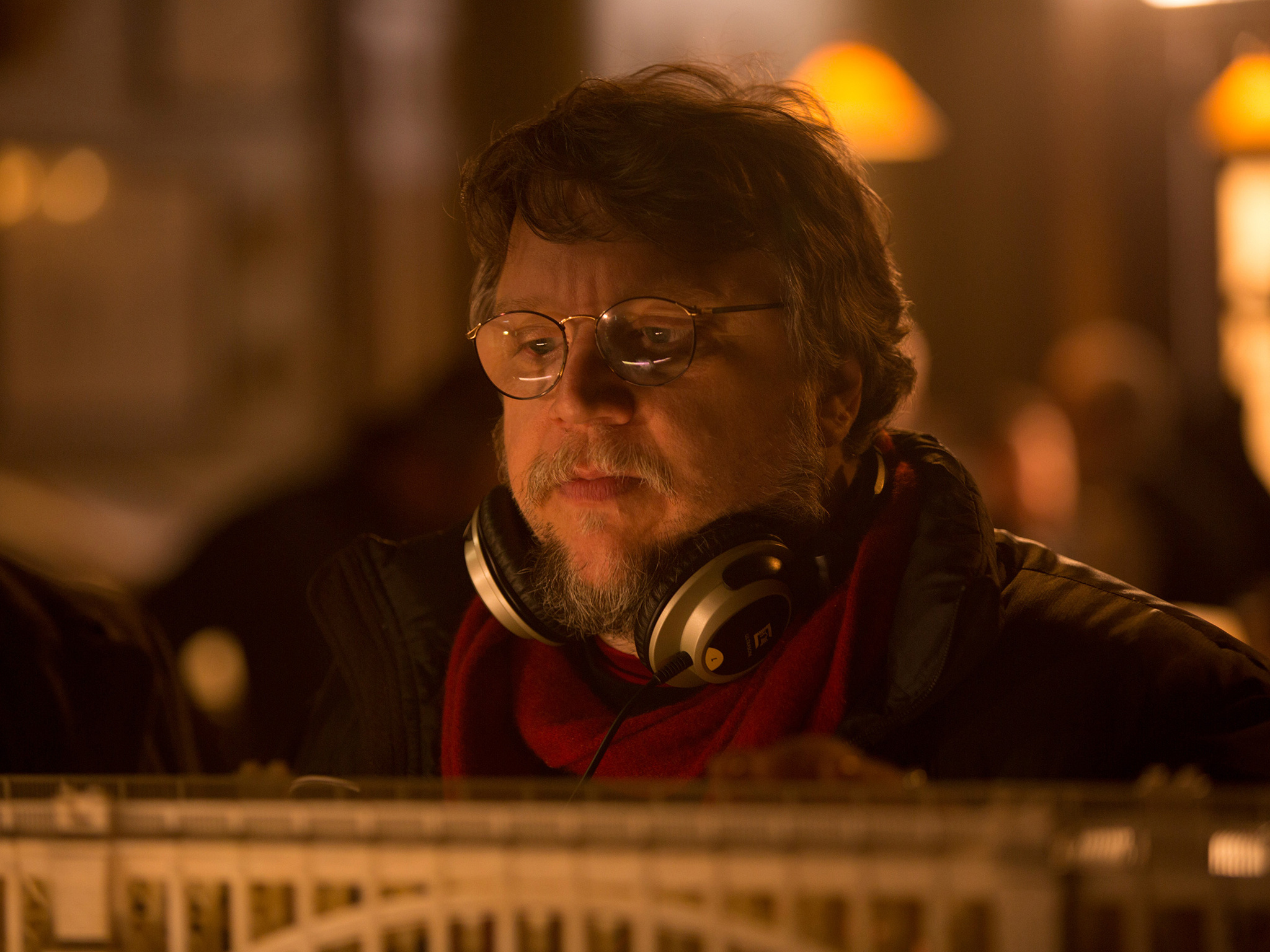 Guillermo del Toro, Crimson Peak interview, Movies, 2050x1540 HD Desktop