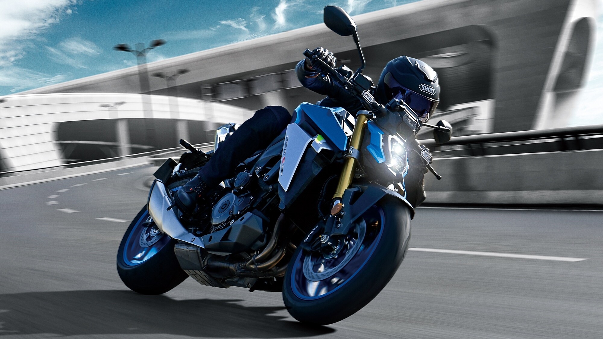 Suzuki GSX-S1000, HD wallpaper, Powerful and agile, Thrilling motorcycle, 2000x1130 HD Desktop