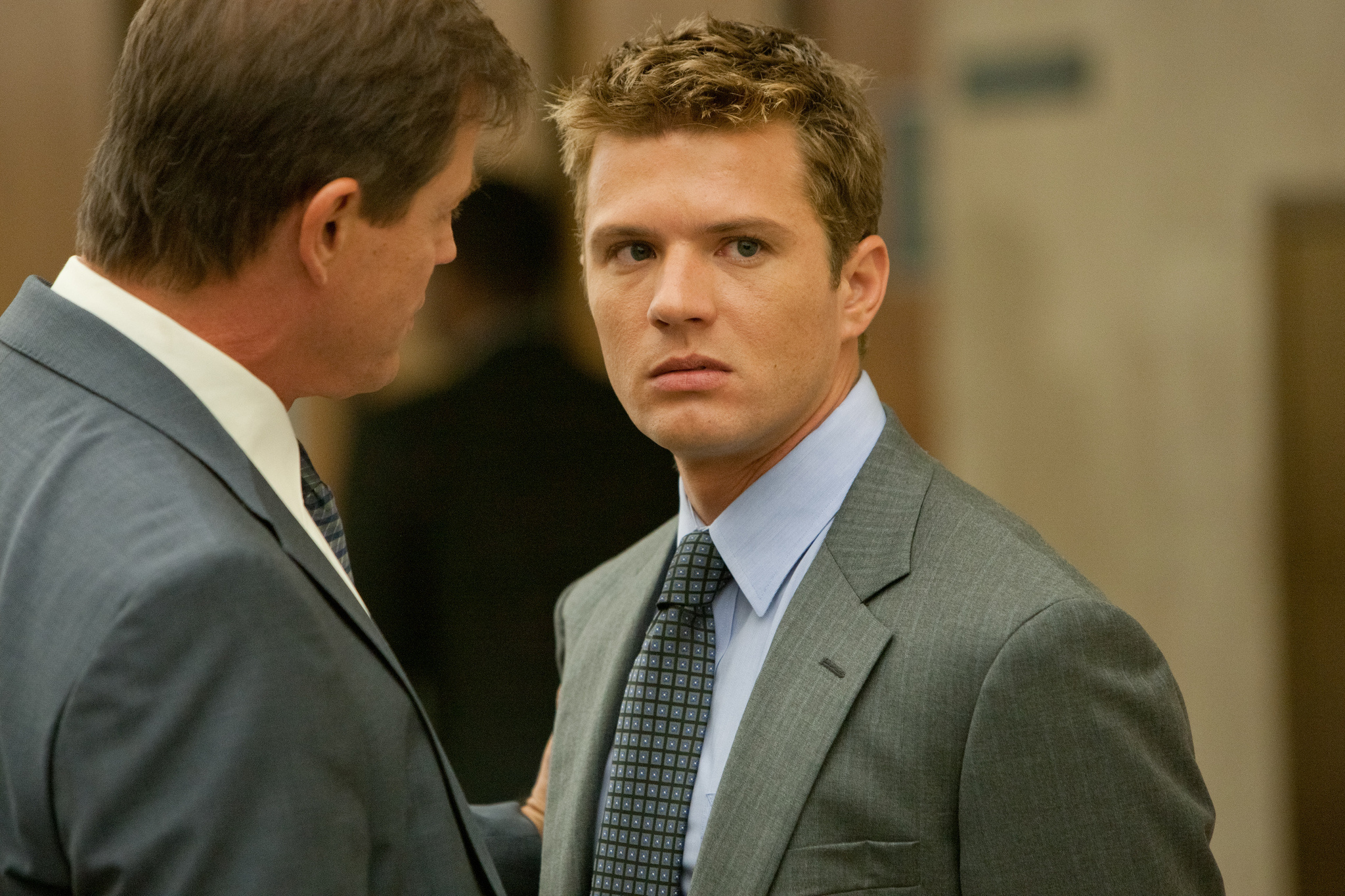The Lincoln Lawyer: Ryan Phillippe, American actor, Louis. 2050x1370 HD Wallpaper.