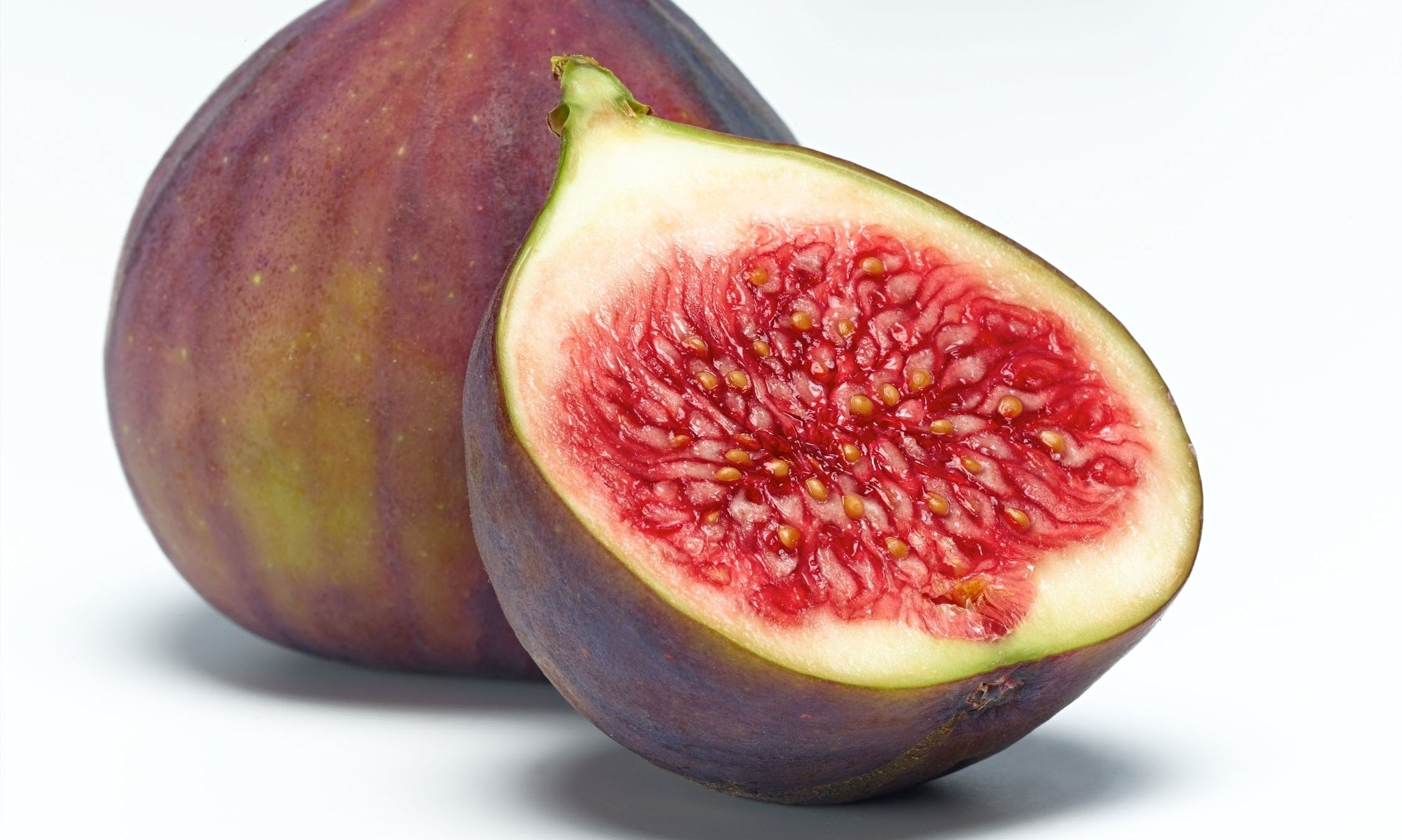 Fig: Filled with slightly crunchy, edible seeds. 2260x1360 HD Background.