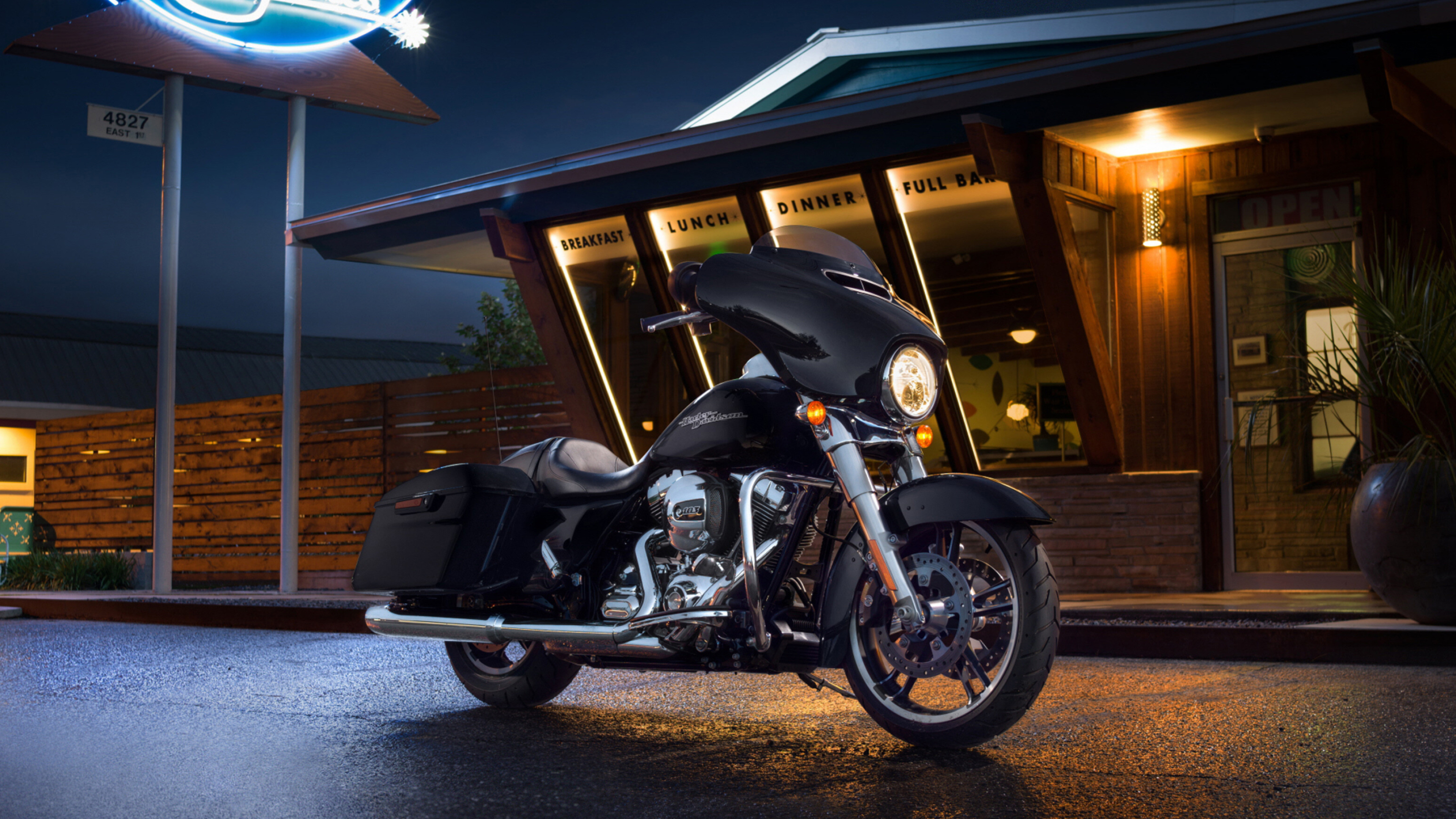 Harley-Davidson Glide: A stripped-down version of the Electra Glide, Automotive design. 3840x2160 4K Wallpaper.