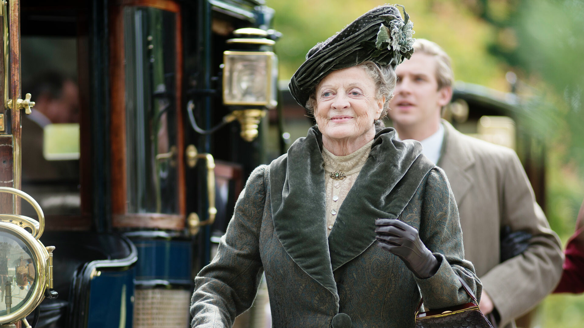 Downton Abbey: Violet Crawley, the matriarch of the Crawley Family by her marriage to the late Earl of Grantham. 1920x1080 Full HD Wallpaper.