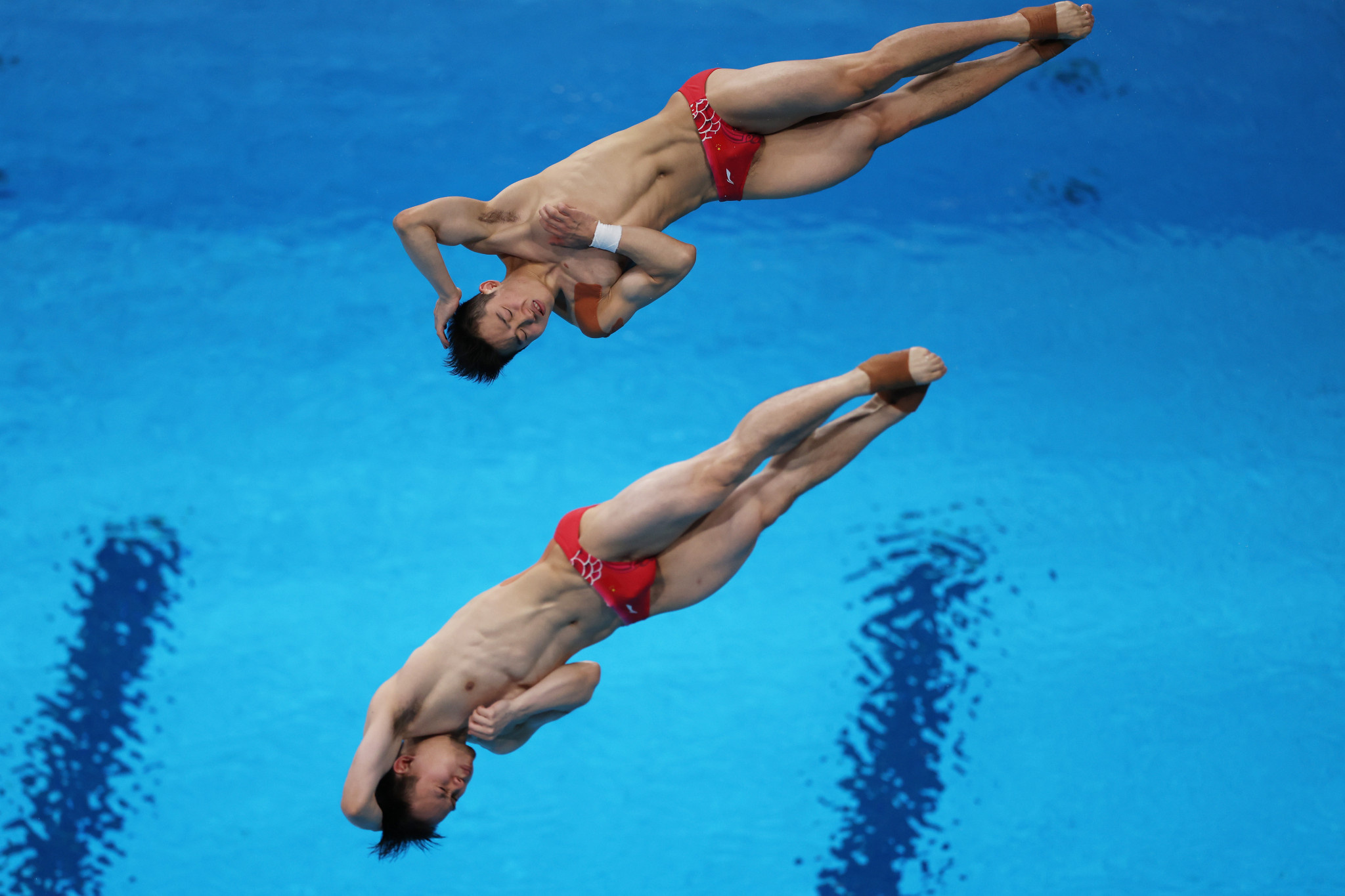 Wang Zongyuan, Proud diving tradition, Tokyo 2020 gold, Diving tradition, 2050x1370 HD Desktop