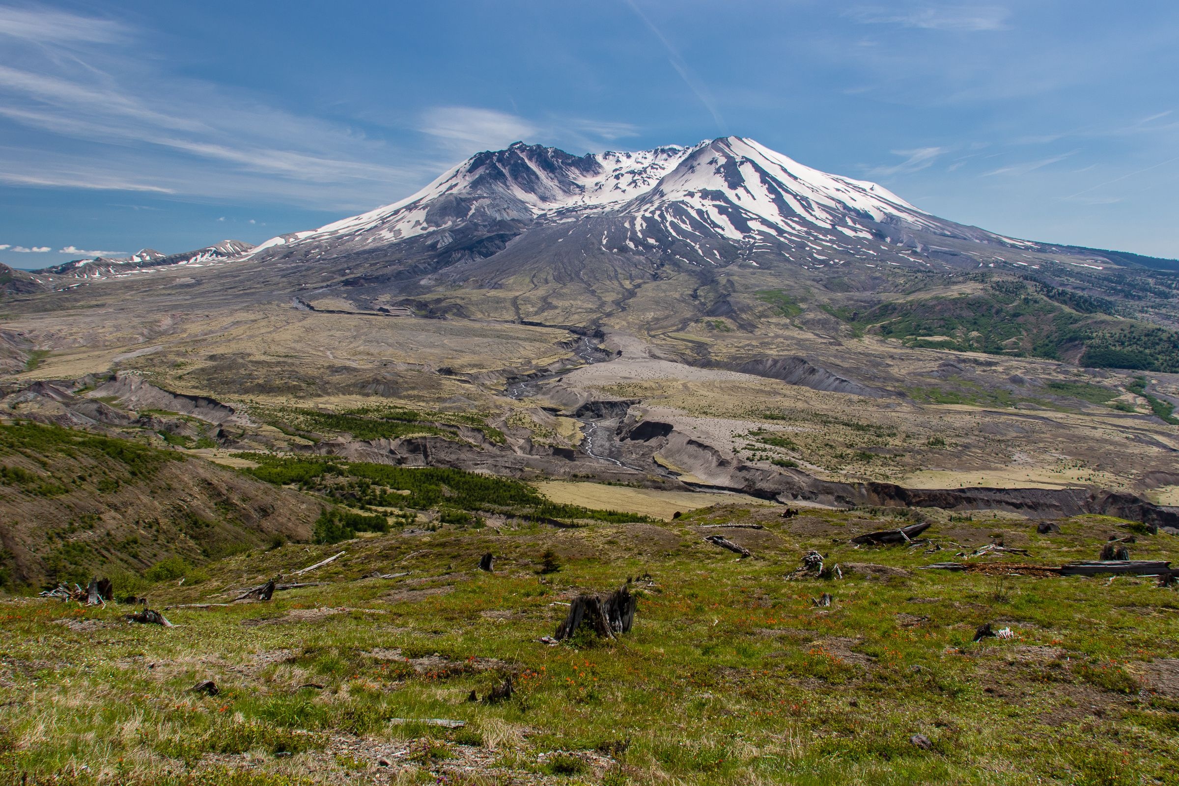 Mount St. Helens, Natural landmarks, Famous summit, Iconic beauty, 2400x1600 HD Desktop