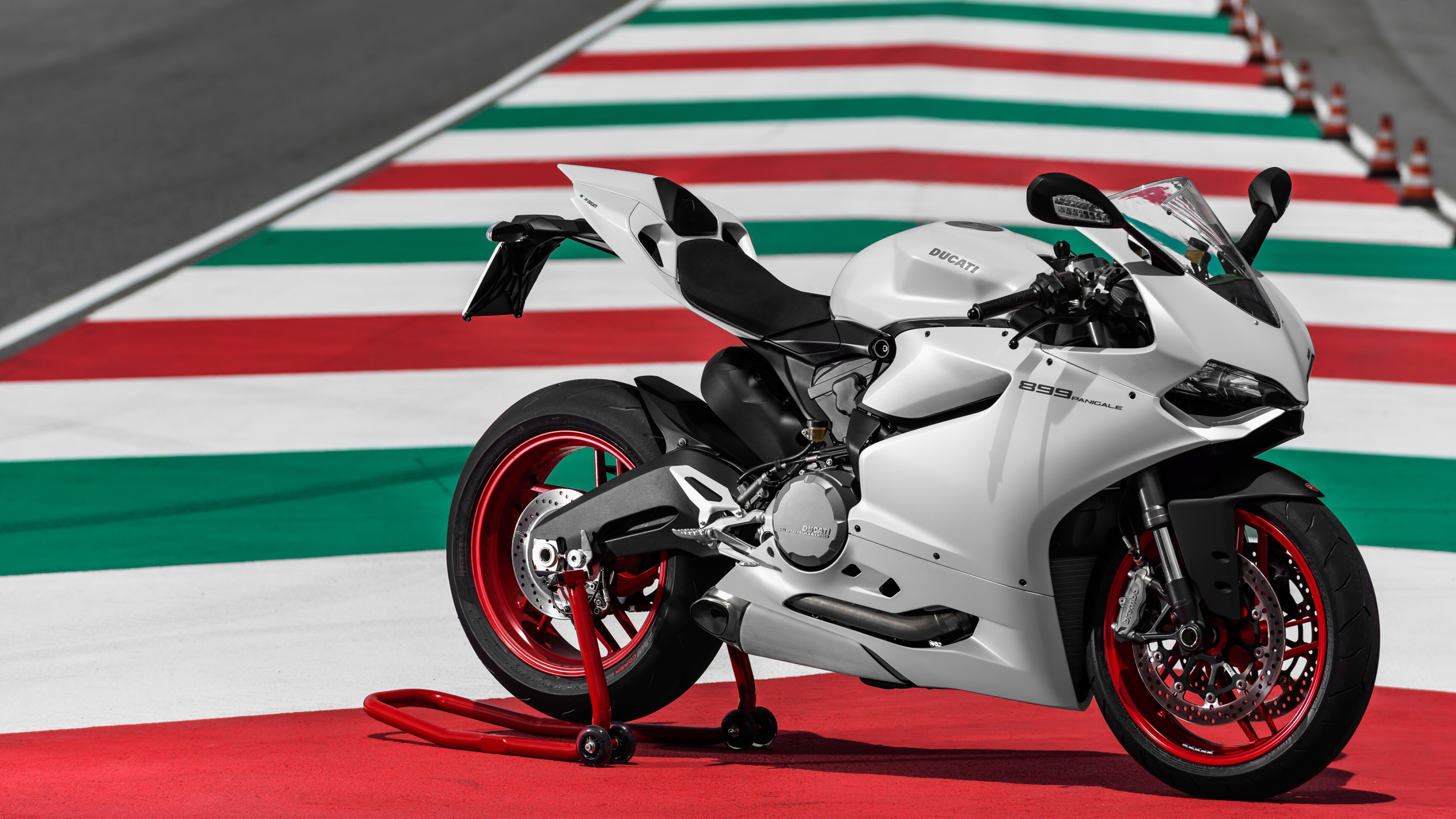 Ducati: Superbike 899 Panigale, Motorcycle, Italian manufacturer. 3840x2160 4K Wallpaper.