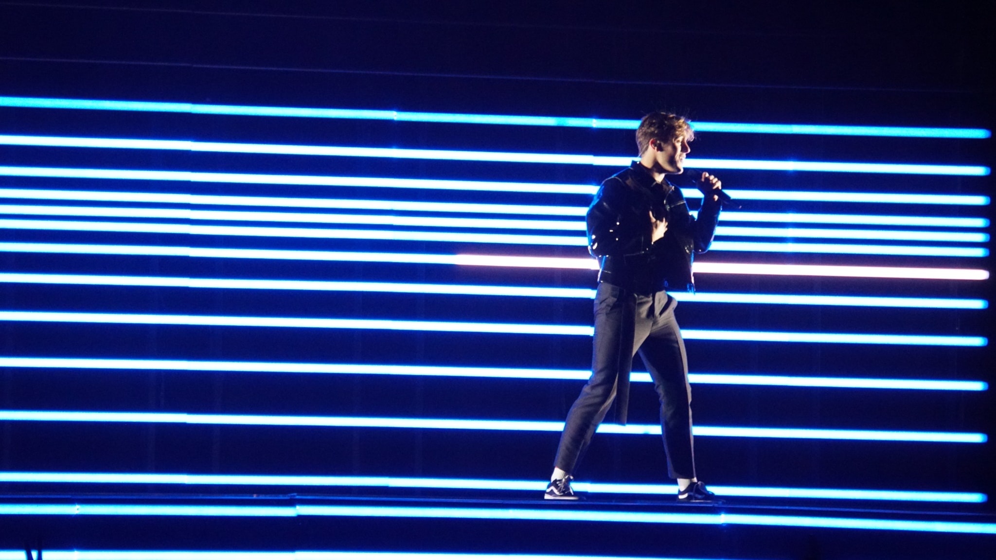 Benjamin Ingrosso, Eurovision success, Radio Sweden, 2050x1160 HD Desktop