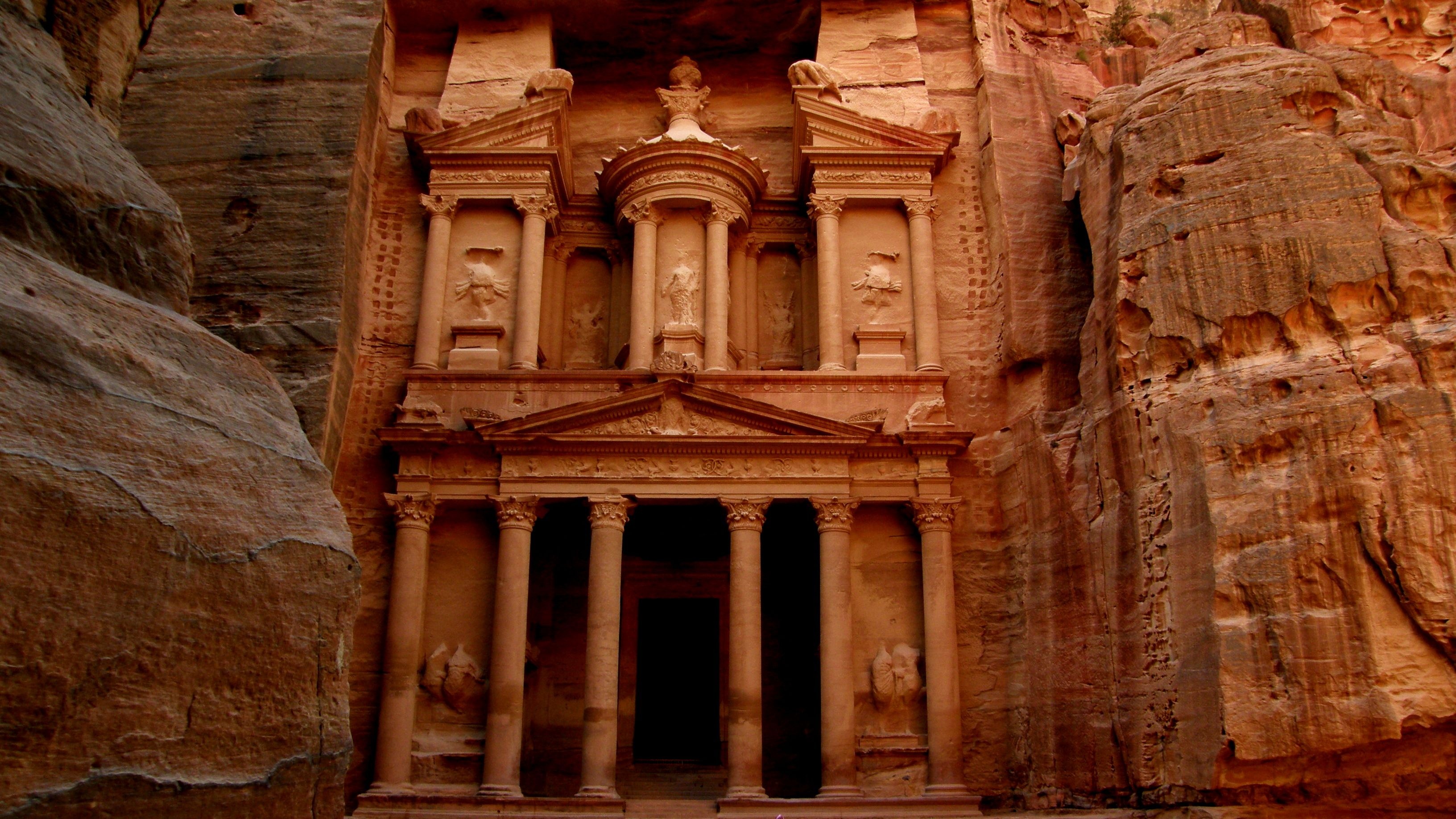 Petra, Stunning wallpapers, Jordan travel, UNESCO World Heritage site, 3270x1840 HD Desktop