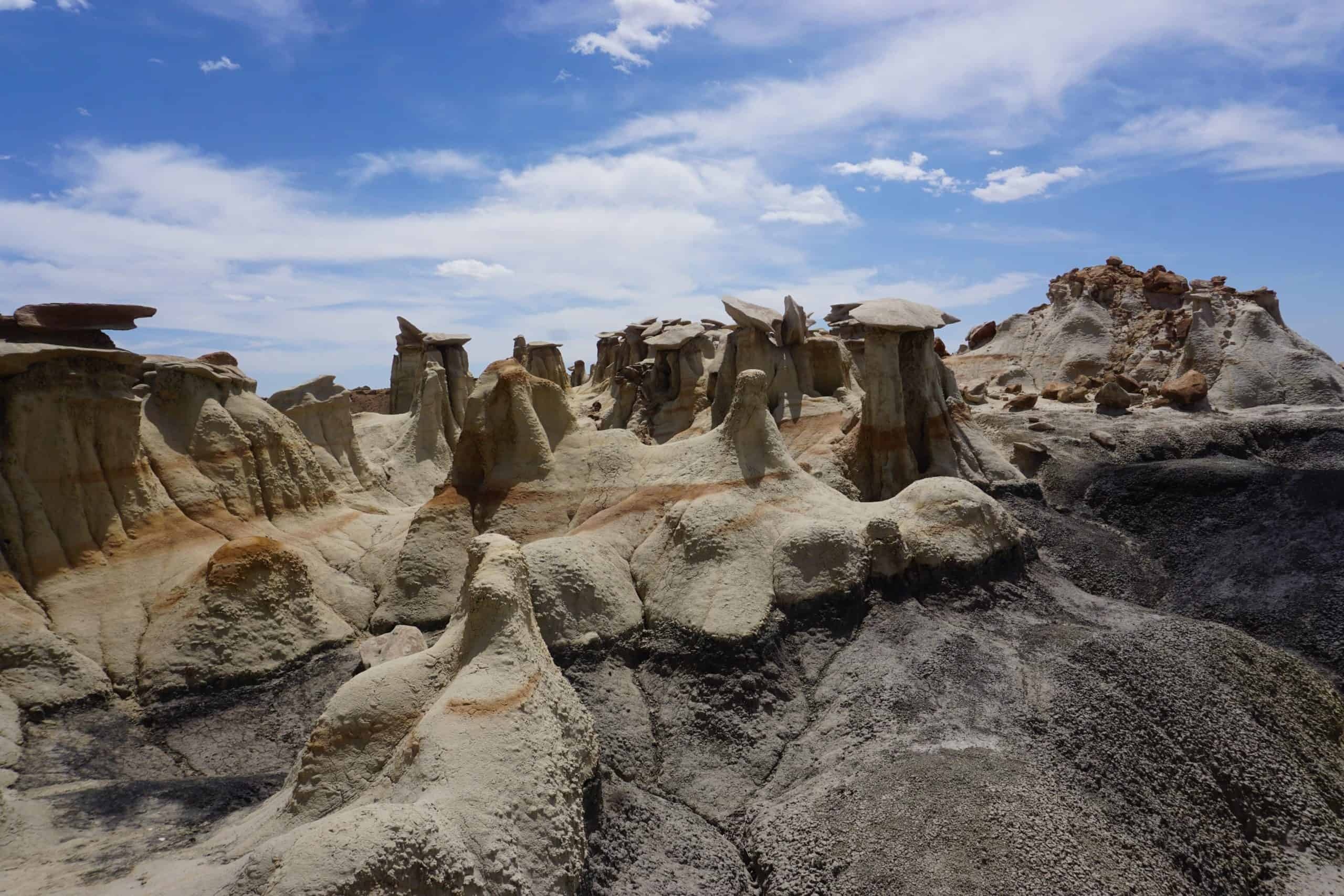 Bisti Badlands, New Mexico, Funky landscape, Travels, 2560x1710 HD Desktop