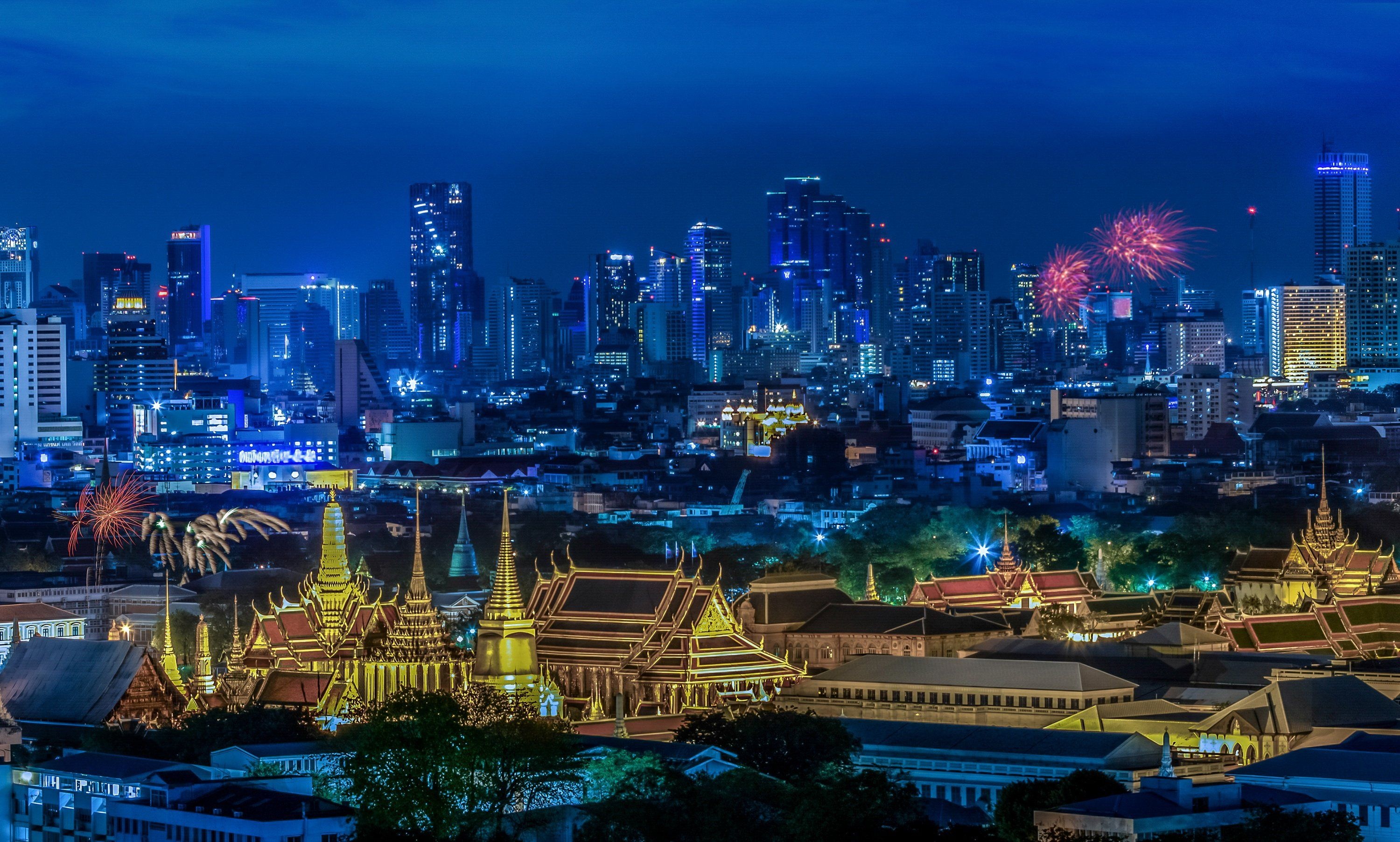 Bangkok: The capital city and chief port of Thailand. 3000x1810 HD Wallpaper.