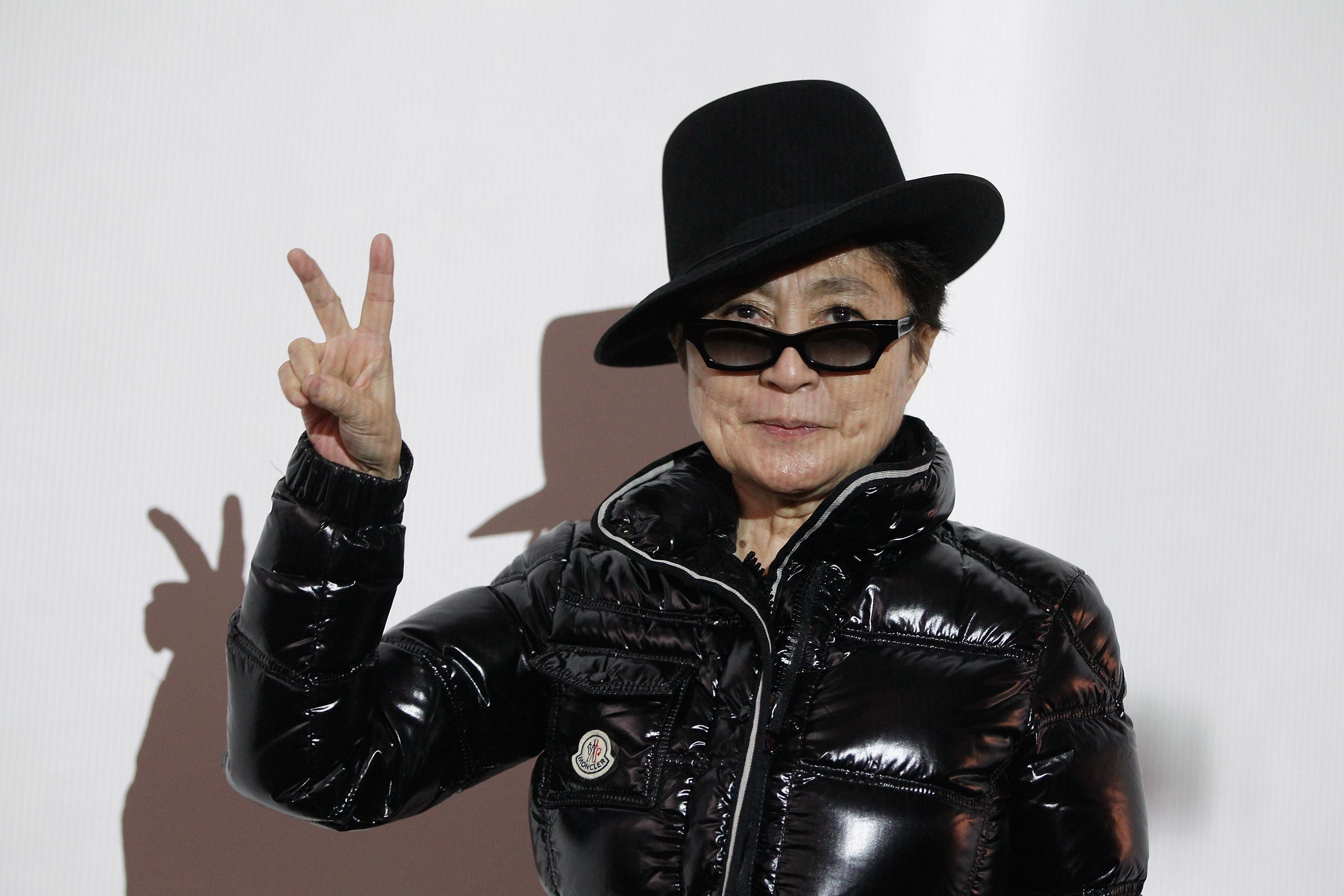 Yoko Ono, Kunsthaus Zurich, Art exhibition, Iconic artist, 3000x2010 HD Desktop