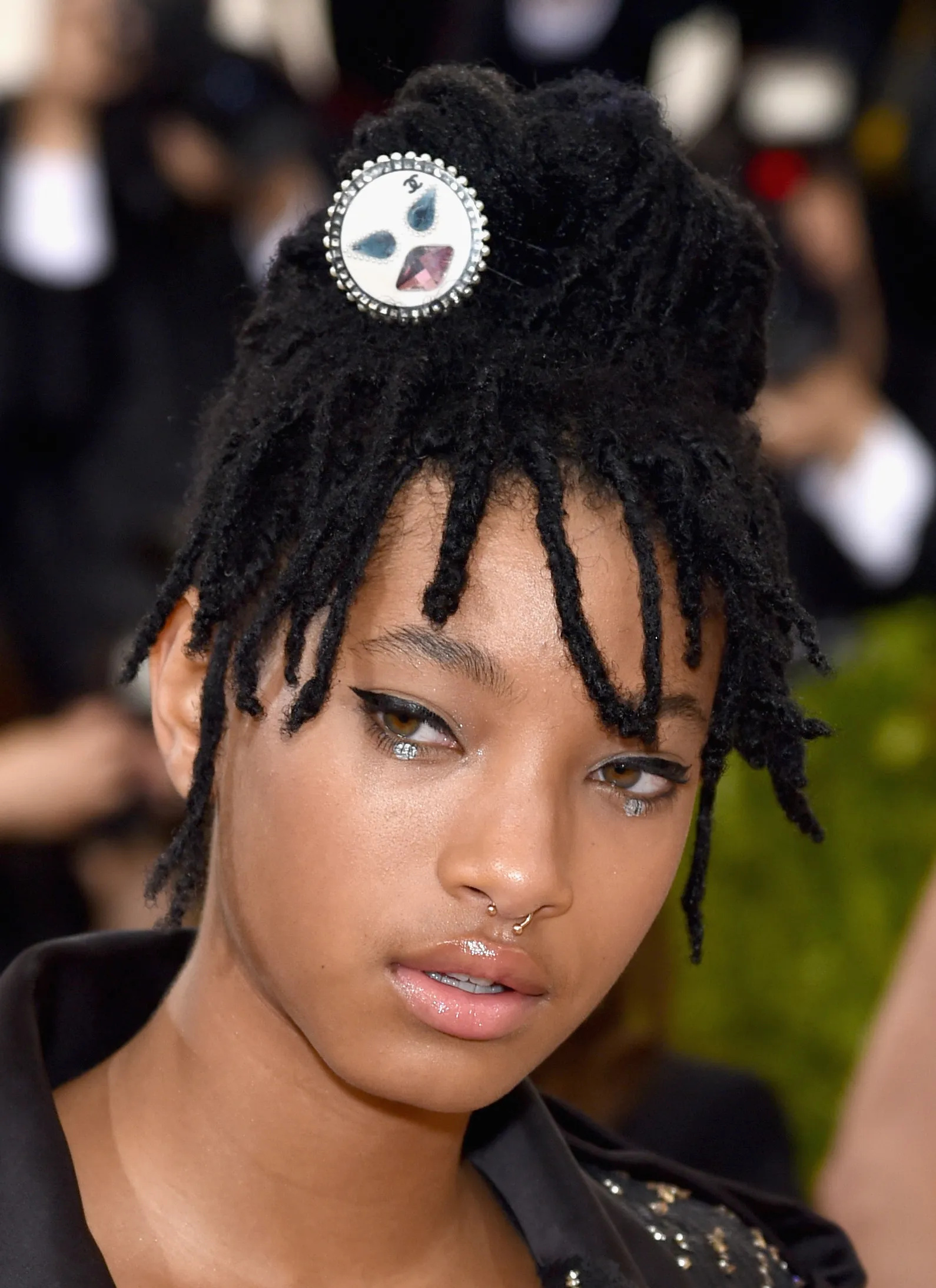 Willow Smith, Beauty looks, Vogue Germany feature, Stunning visuals, 1590x2190 HD Handy
