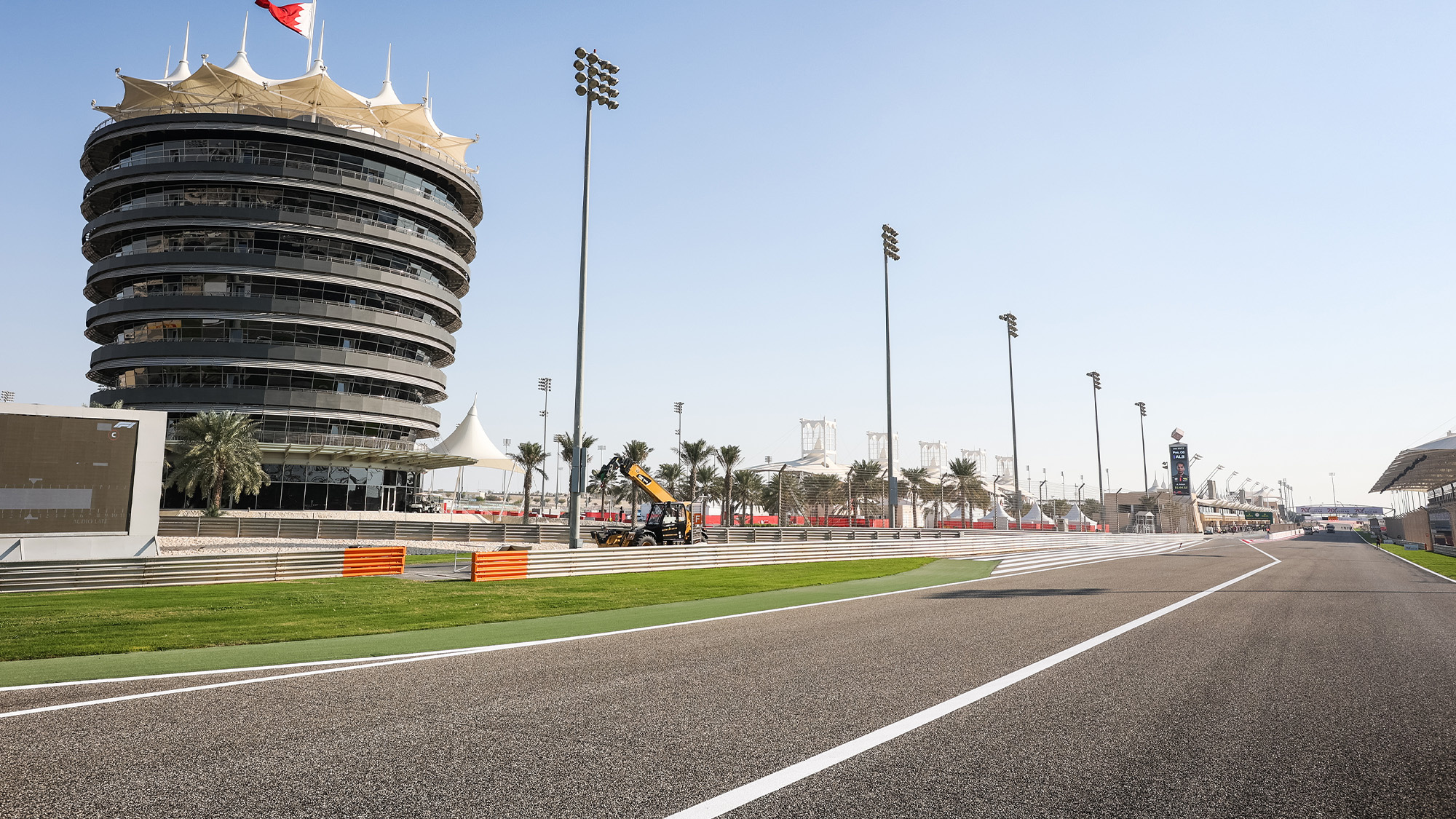 Bahrain, F1 testing, Live coverage, Motor sport magazine, 2000x1130 HD Desktop