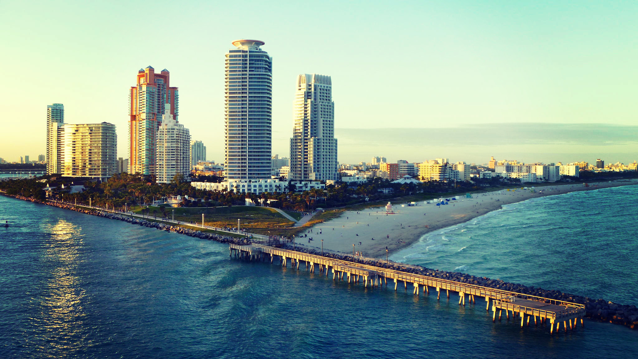 Miami Beach Skyline, Travels, Florida destination, Cityscape, 2050x1160 HD Desktop