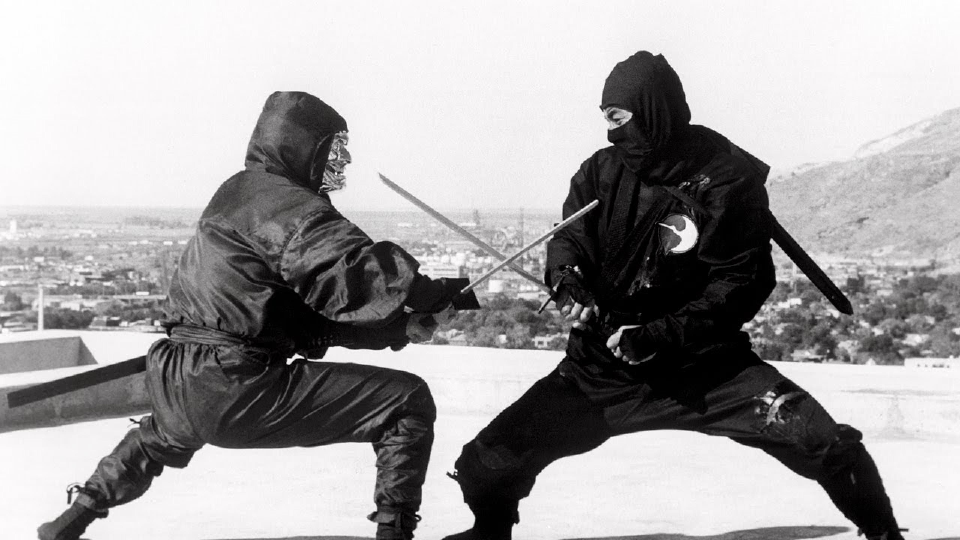 Combat Sports: Ninjutsu, Black and White, Japanese Discipline, Ninja. 3840x2160 4K Background.